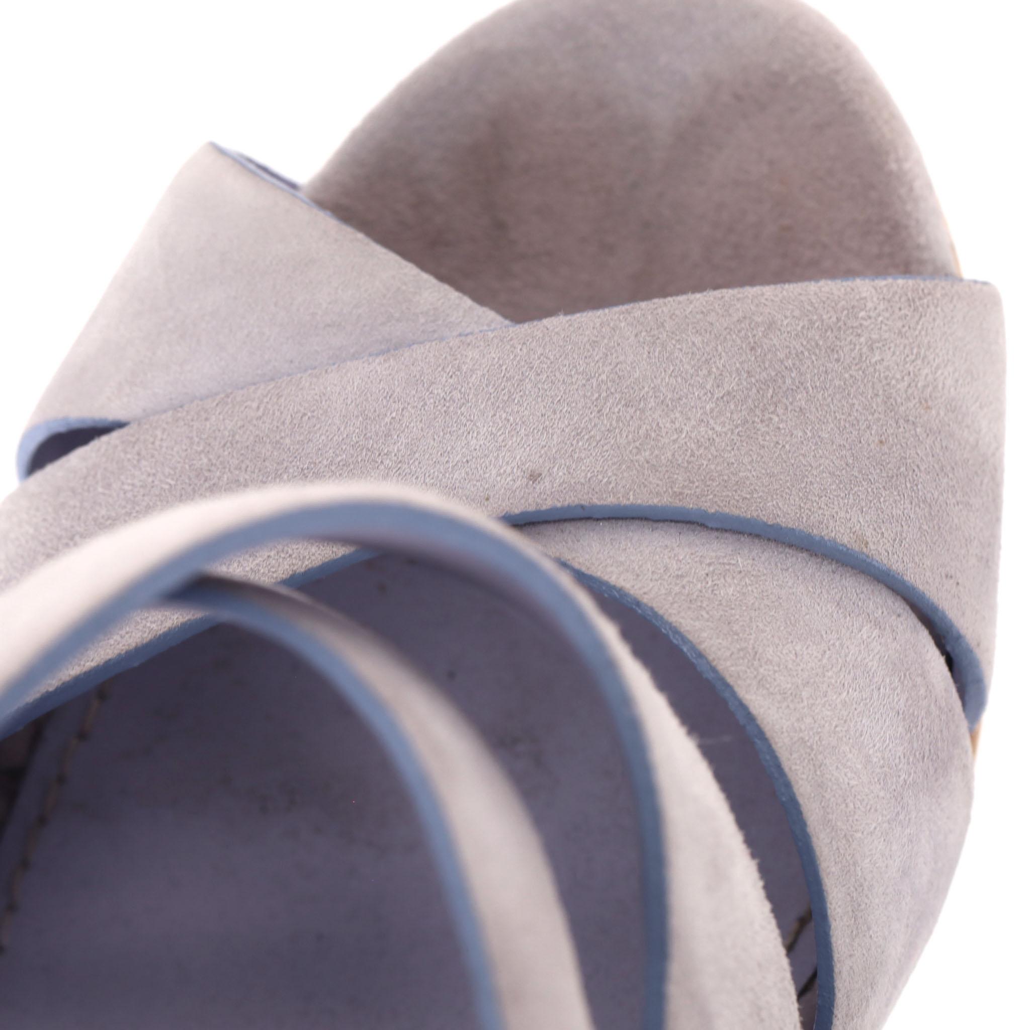 Saint Laurent - Sandali con zeppa in sughero e cinturino in pelle scamosciata in vendita 4