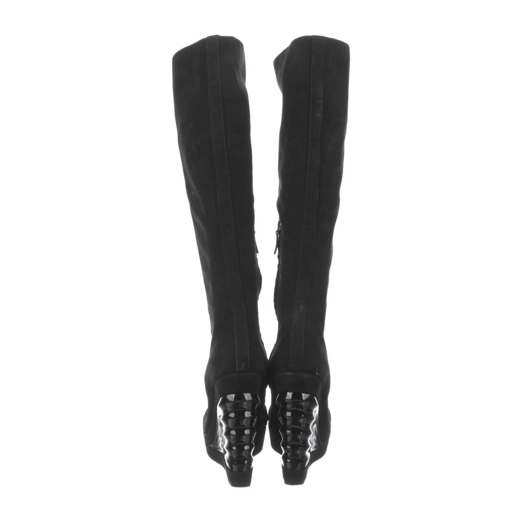 Black Saint Laurent Suede Tassel Accents Lace-Up Knee High Boots (40 EU) 280788 For Sale