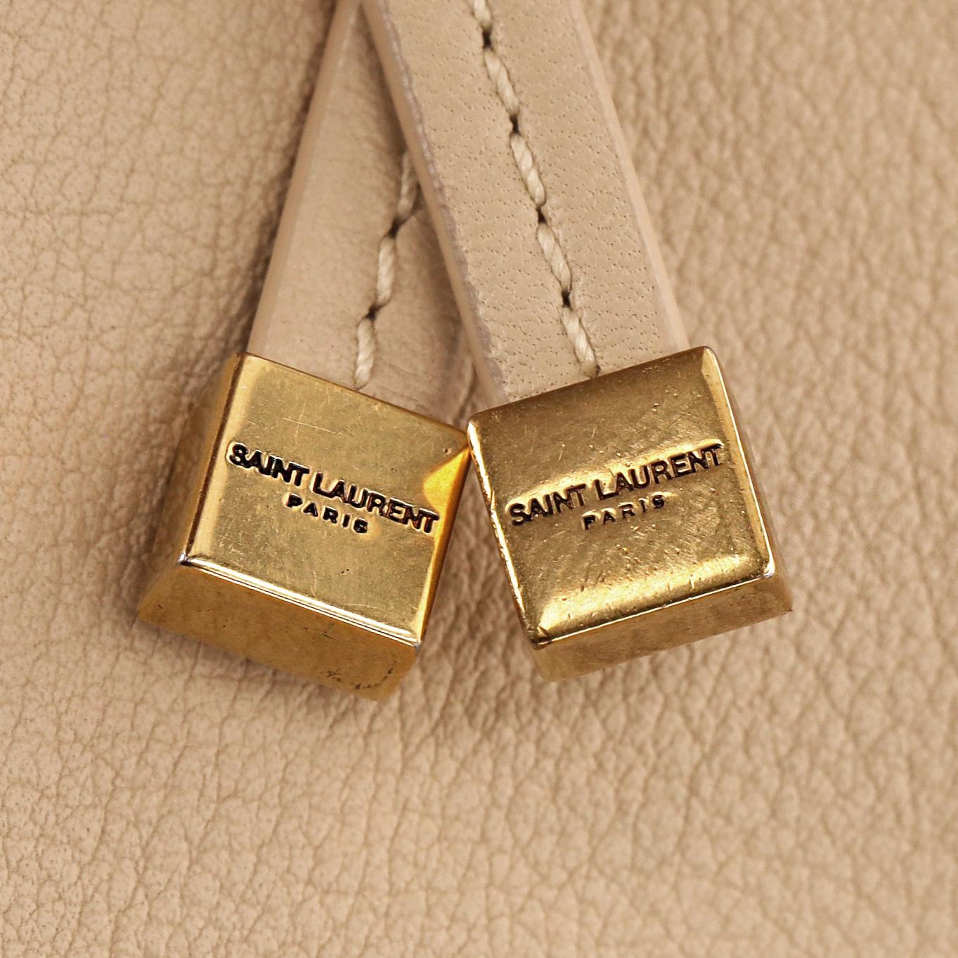 Saint Laurent Suzanne - Borsa a tracolla in pelle con custodia abbinata in vendita 4