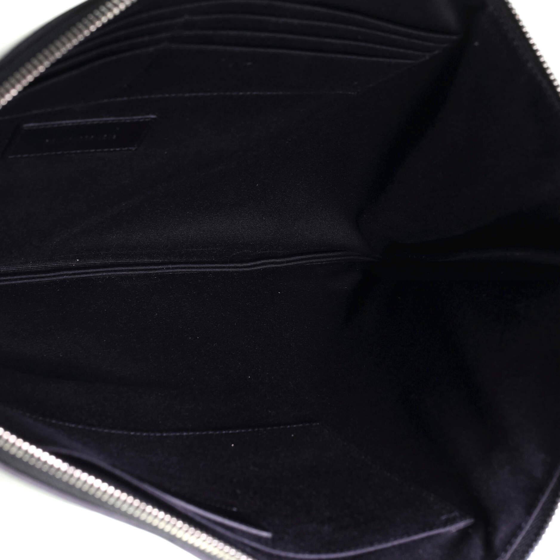 Saint Laurent Sweet Dreams Zip Pouch Leather In Good Condition In NY, NY