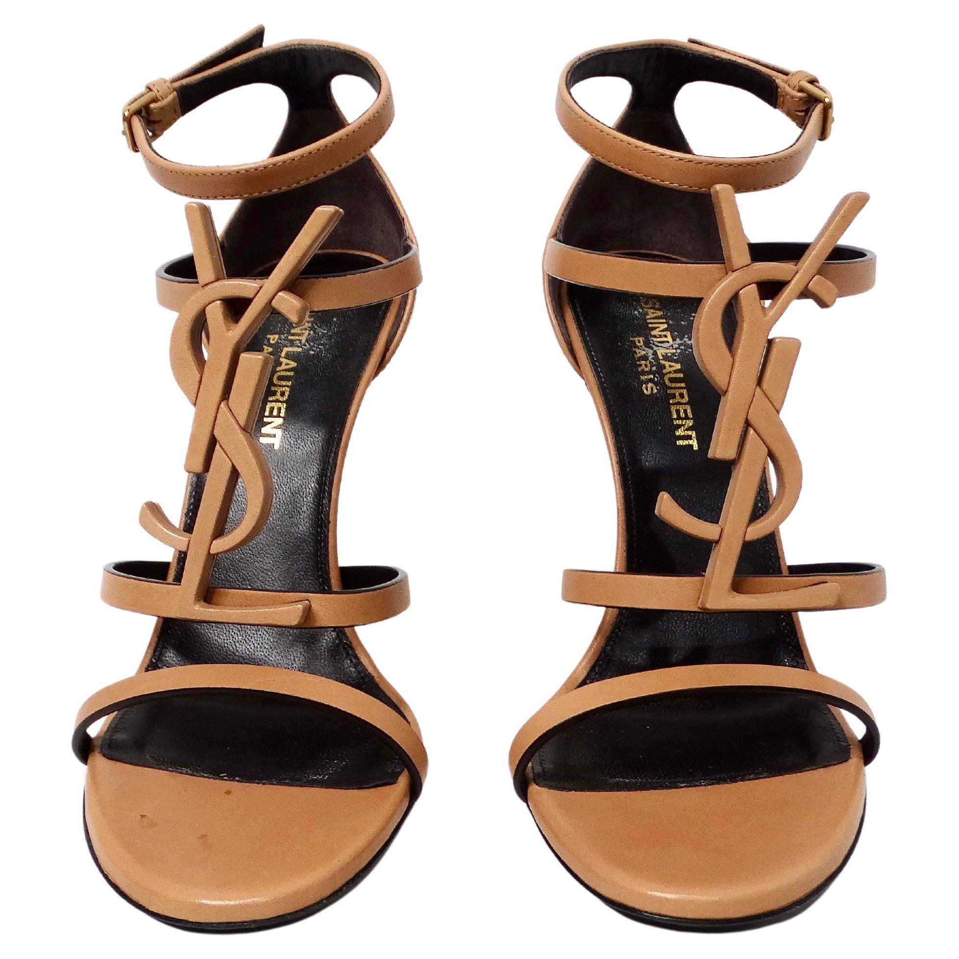 Saint Laurent - Tacchi Cassandra 100 mm in pelle di vitello color cuoio in vendita