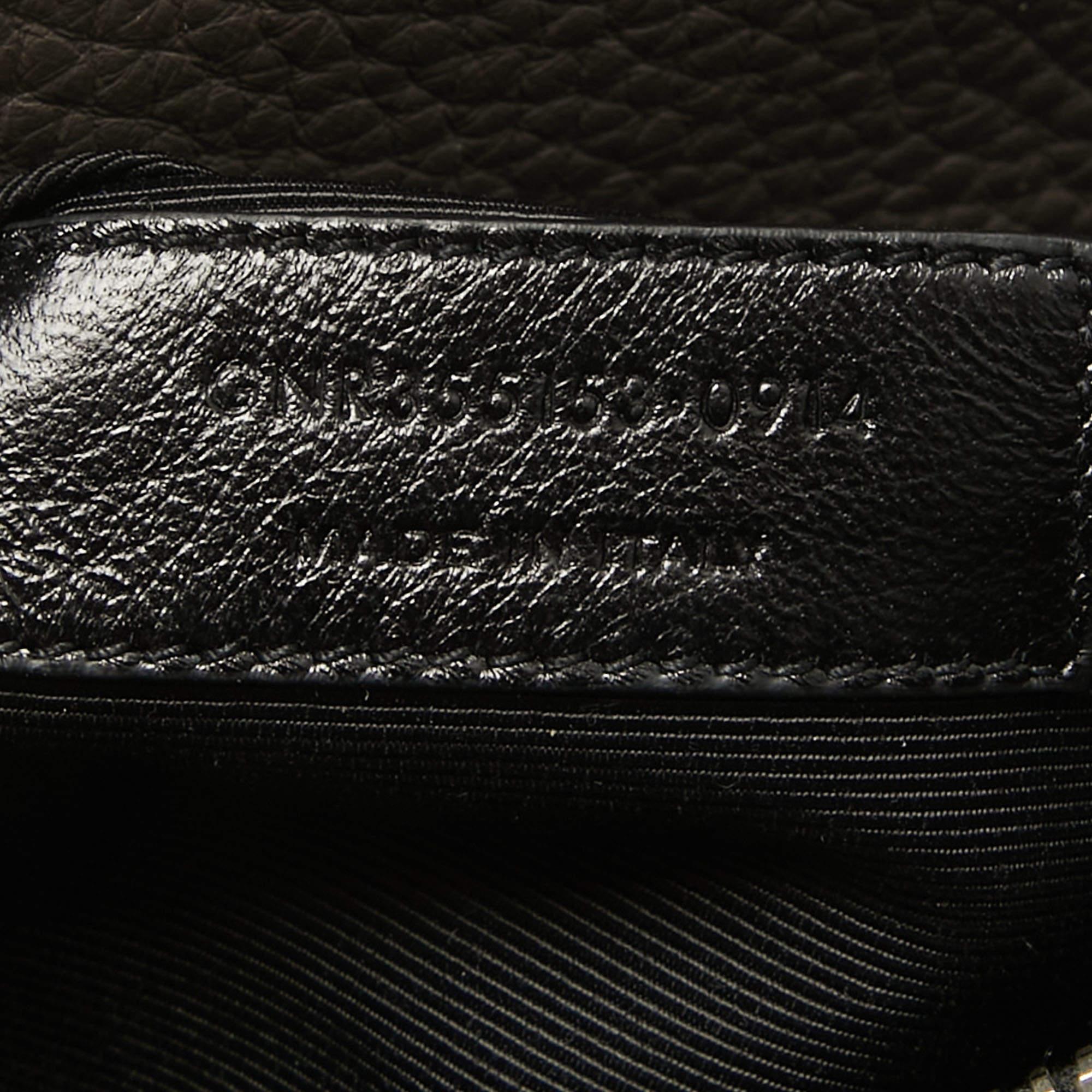 Saint Laurent Leather Taupe Small Classic Sac De Jour Tote en vente 7
