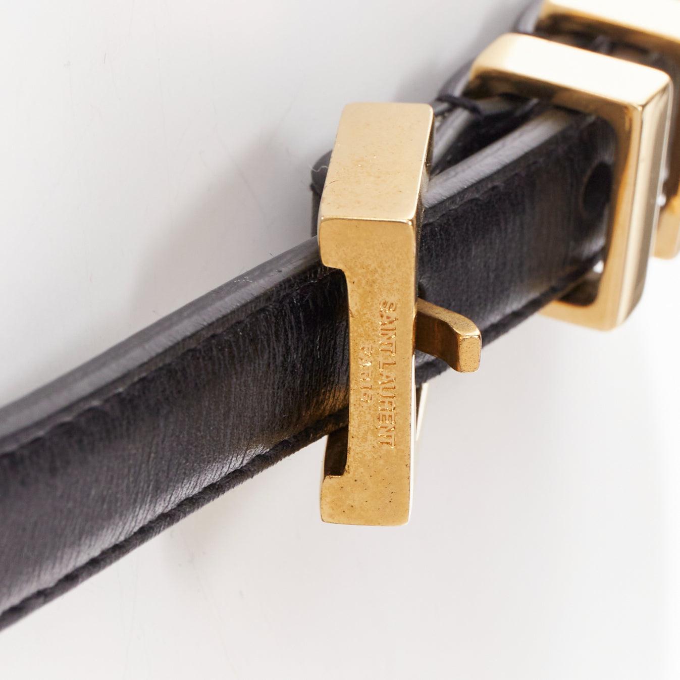 Saint Laurent Trois Passants cintura skinny in pelle nera con fibbia a 3 passanti in oro in vendita 2