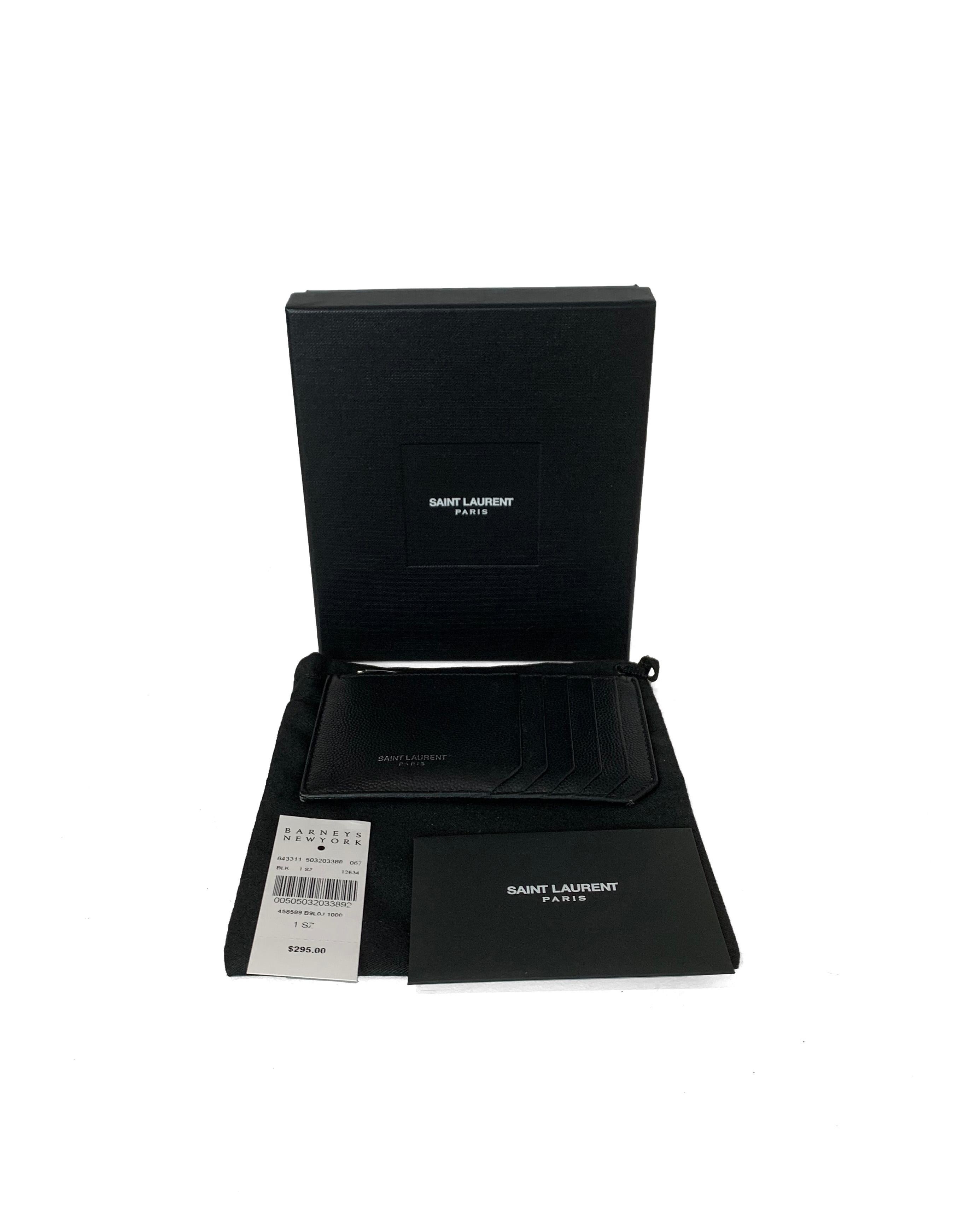 Saint Laurent Black Unisex Textured Leather Zip Top Card Holder

Made In:Italy
Color:Black
Hardware:Silvertone
Materials: Textured leather
Lining: Smooth leather
Closure/Opening: Zip top
Exterior Pockets: Five card slots
Interior Pockets: One zip