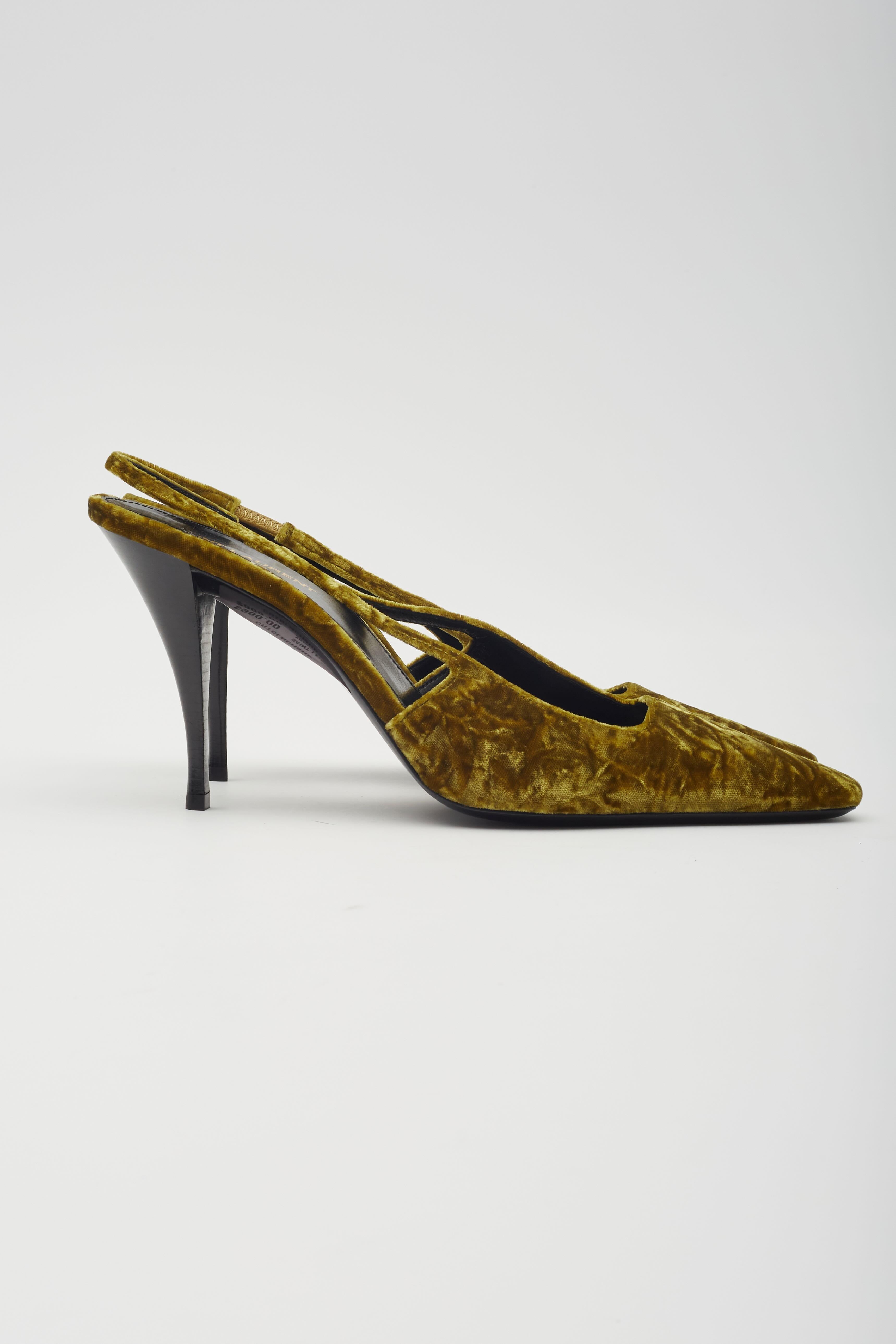 Saint Laurent Velvet Tom Dream Slingback Heels Mustard Yellow EU 39 In New Condition For Sale In Montreal, Quebec