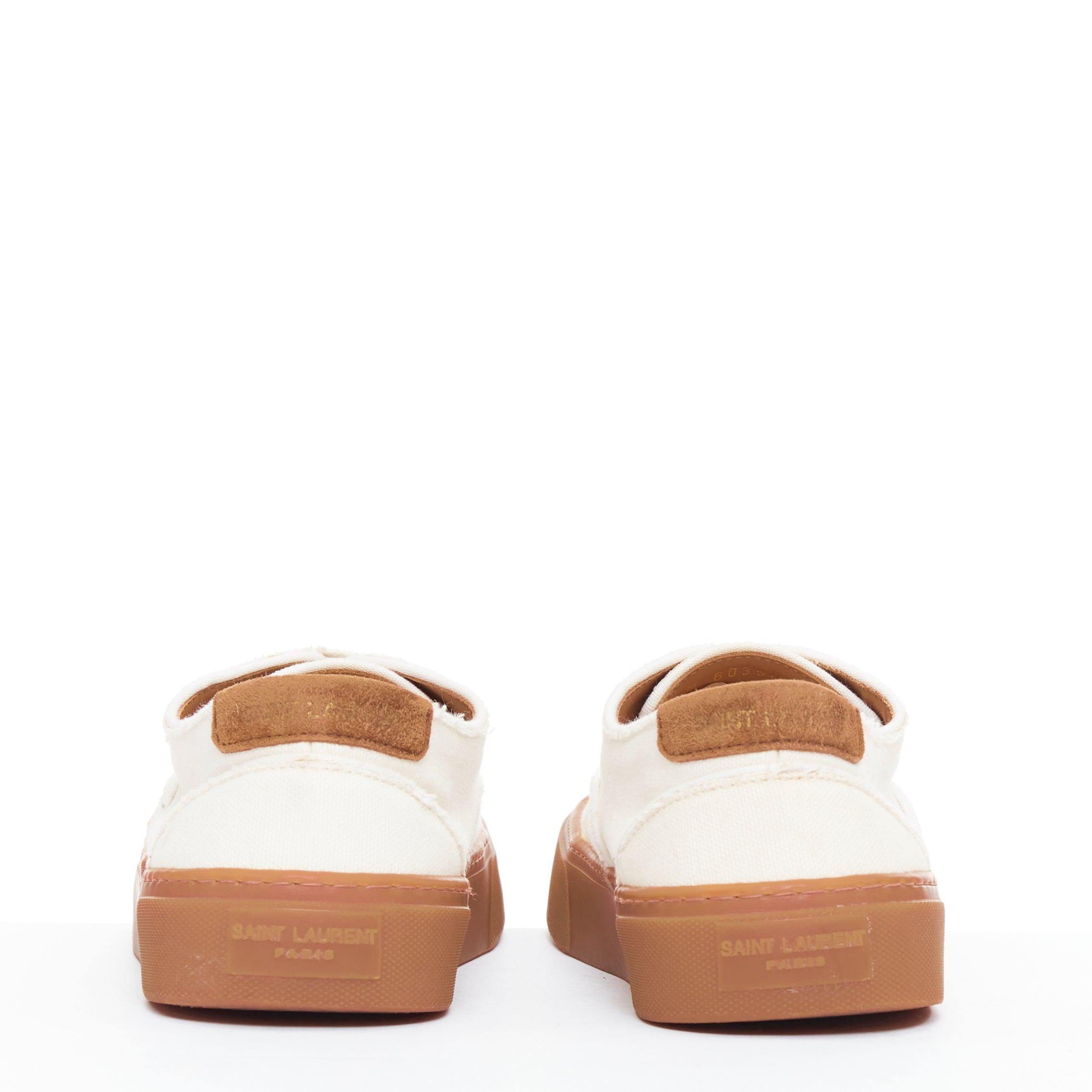 SAINT LAURENT Venice cream gum lace up low skate sneakers EU40 en vente 1