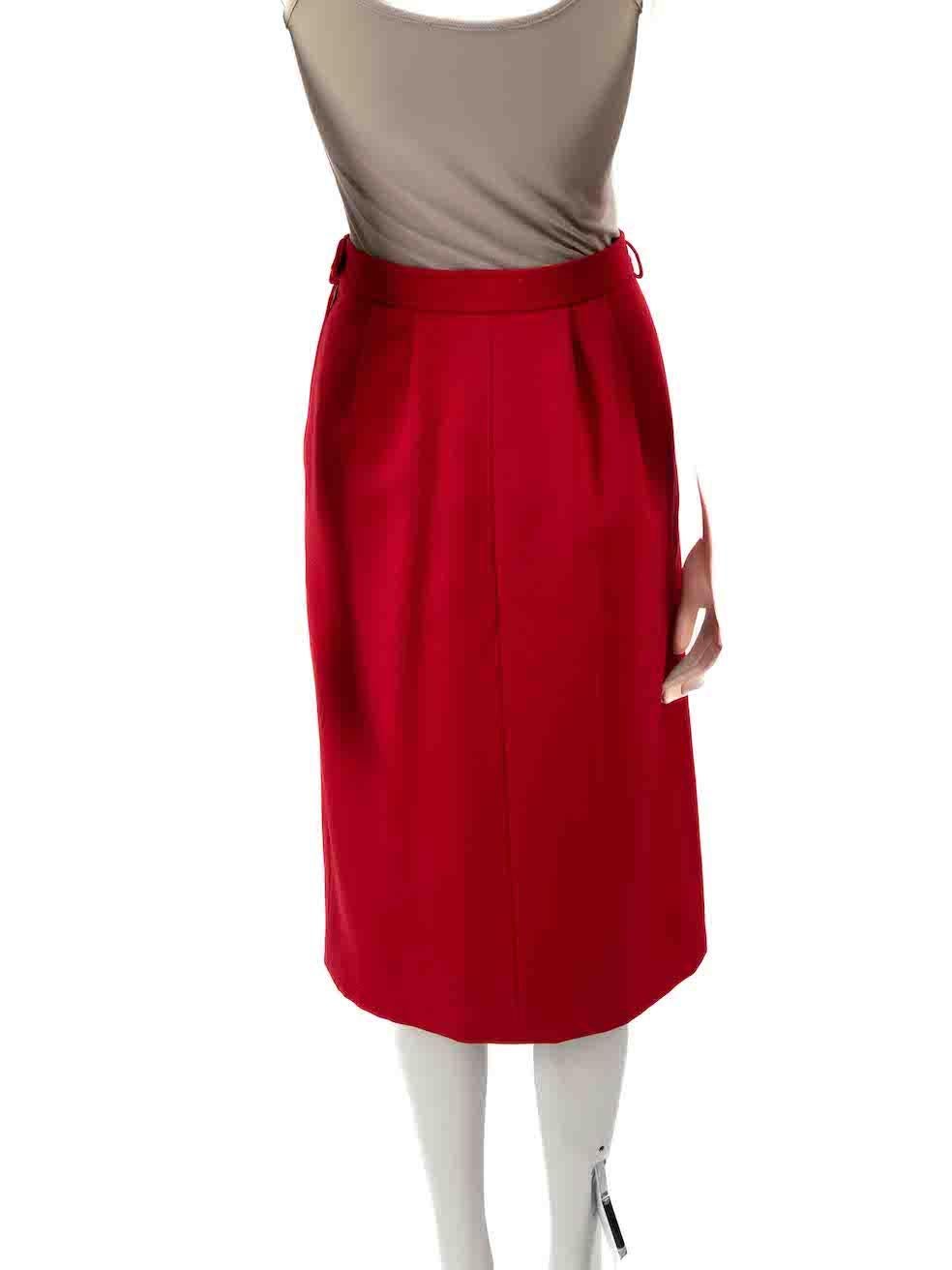 Saint Laurent Vintage Red Knee Length Pencil Skirt Size S In Excellent Condition For Sale In London, GB