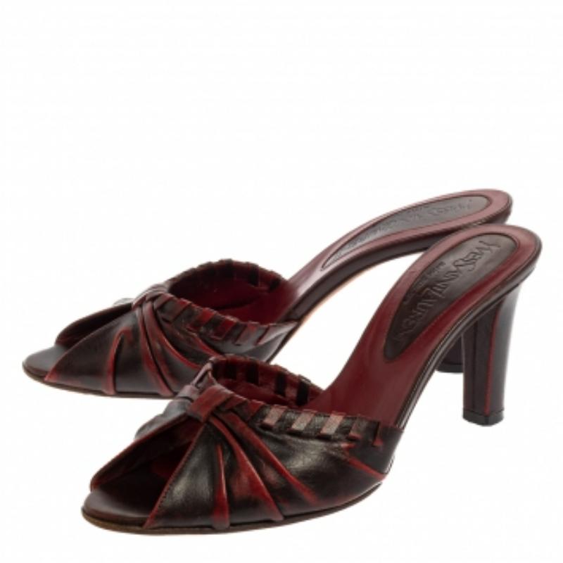 Black Saint Laurent Vintage Two Tone Leather Open Toe Slide Sandals Size 36.5 For Sale