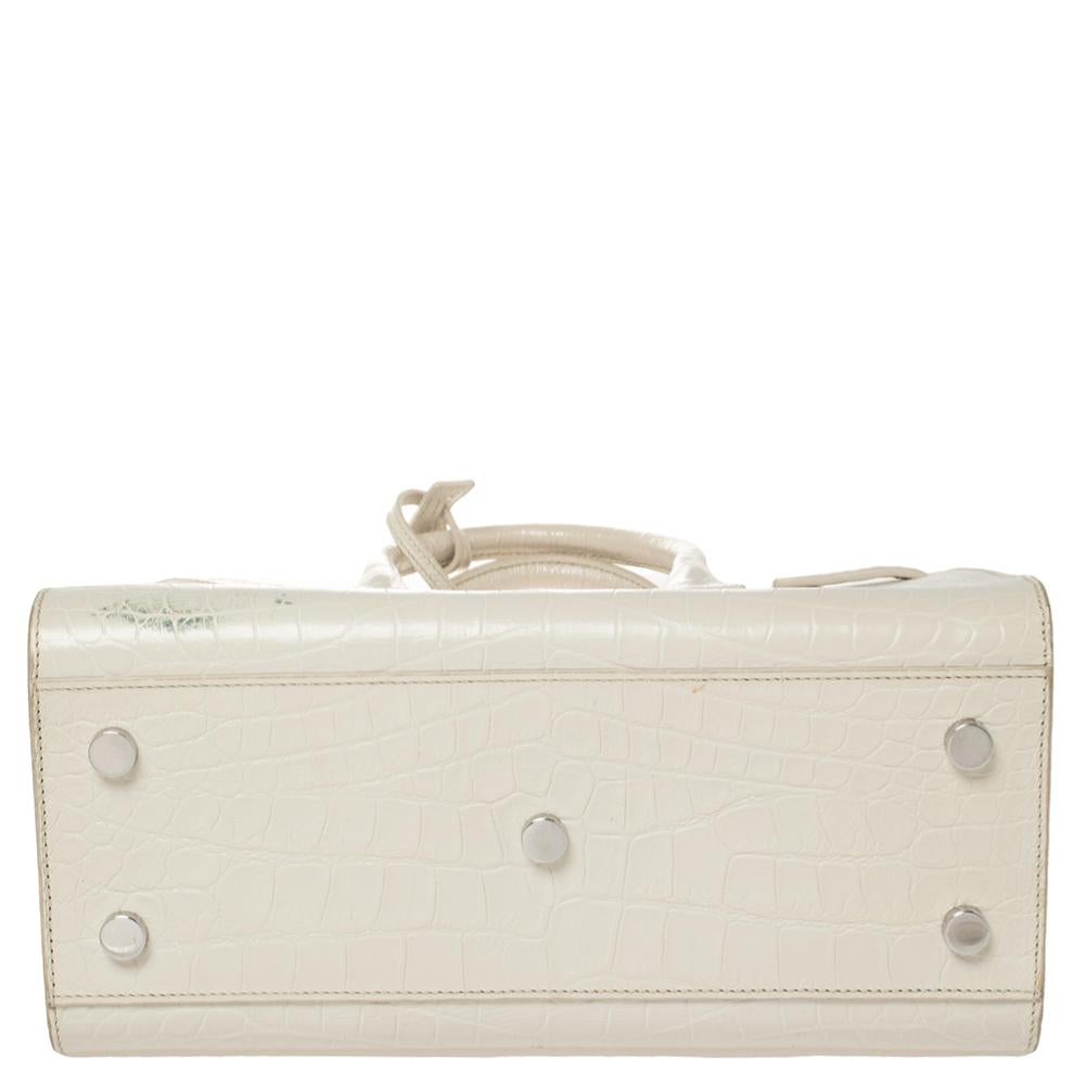 Saint Laurent Baby Classic Sac De Jour Tragetasche aus weißem Leder mit Kroko-Prägung Damen
