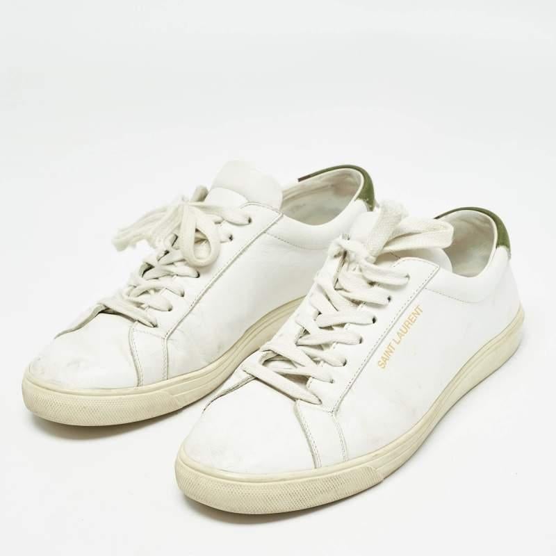 Coming in a classic silhouette these designer sneakers are a seamless combination of luxury comfort and style. These sneakers are designed with signature details and comfortable insoles.