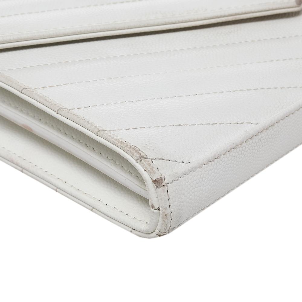 Saint Laurent White Leather Envelope Wallet On Chain In Good Condition In Dubai, Al Qouz 2