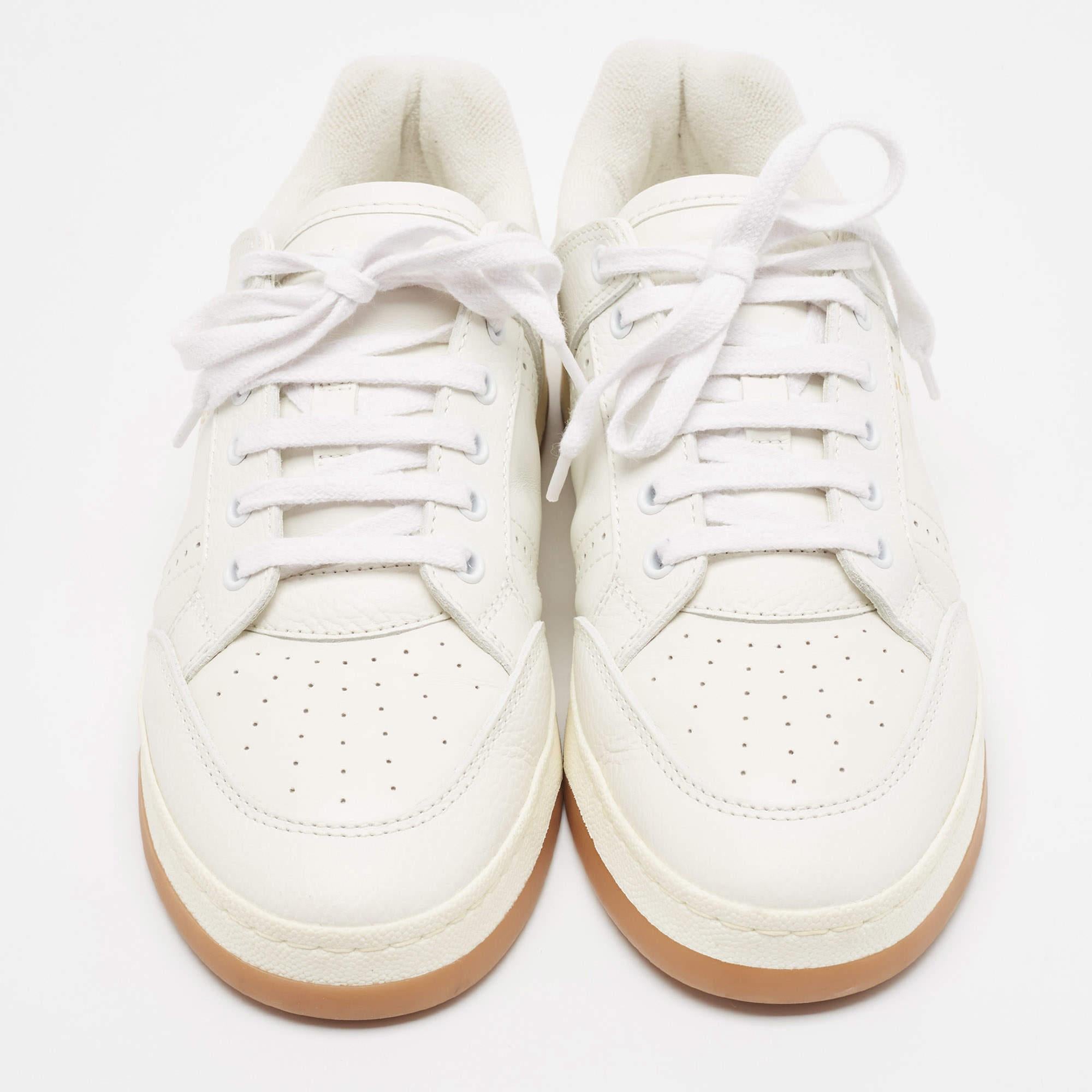 Saint Laurent White Leather SL/61 Lace Up Sneakers Size 40 In New Condition For Sale In Dubai, Al Qouz 2
