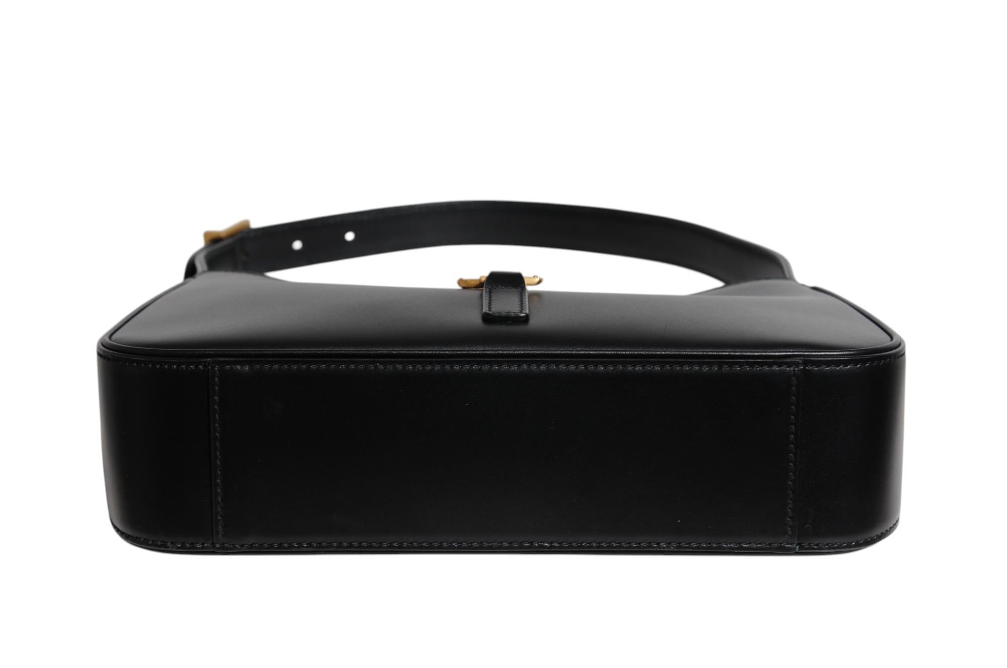 Saint Laurent Womens LE 5 A 7 Borsa a tracolla in pelle liscia nera Oro Logo YSL in vendita 5