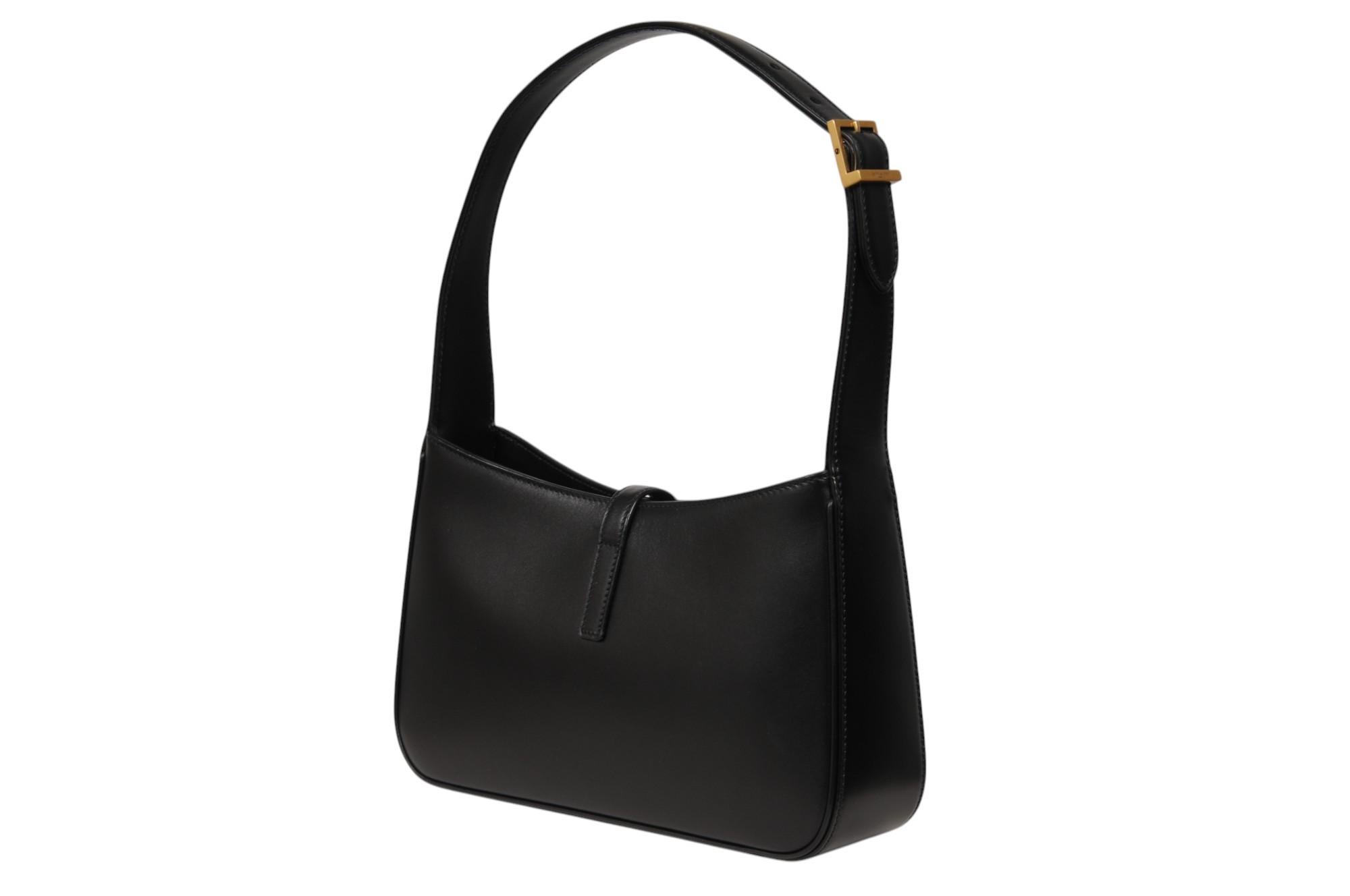 Saint Laurent Womens LE 5 A 7 Borsa a tracolla in pelle liscia nera Oro Logo YSL in vendita 2