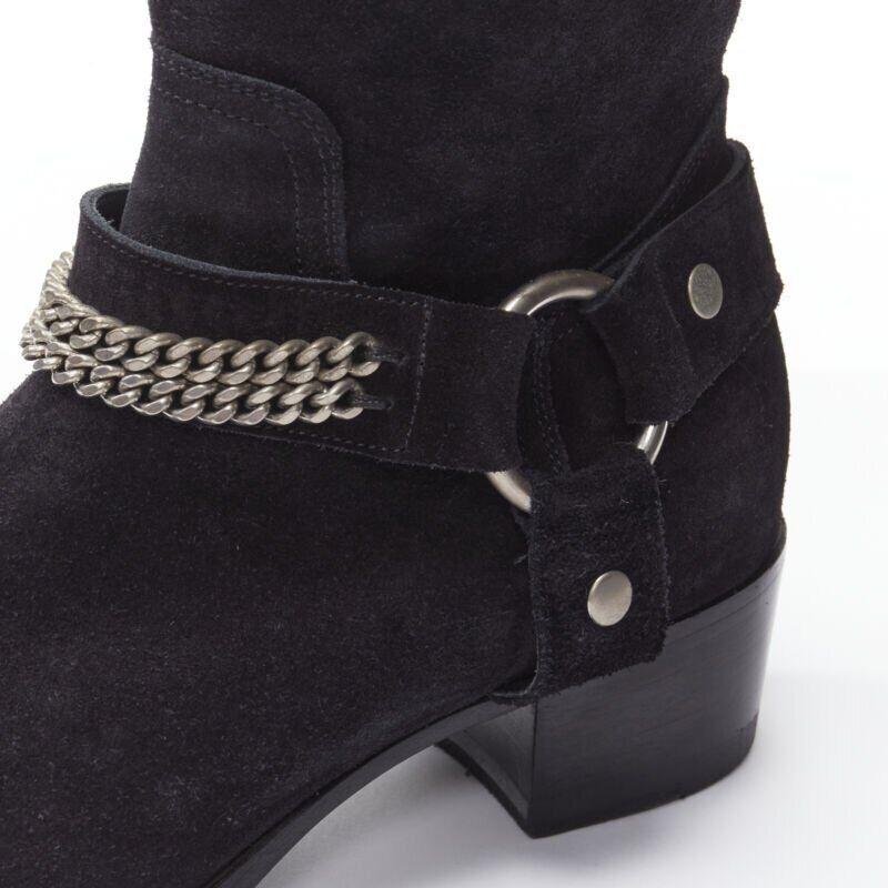 SAINT LAURENT Wyatt 40 botín de ante negro con arnés de cadena plateada EU36.5 en venta 2