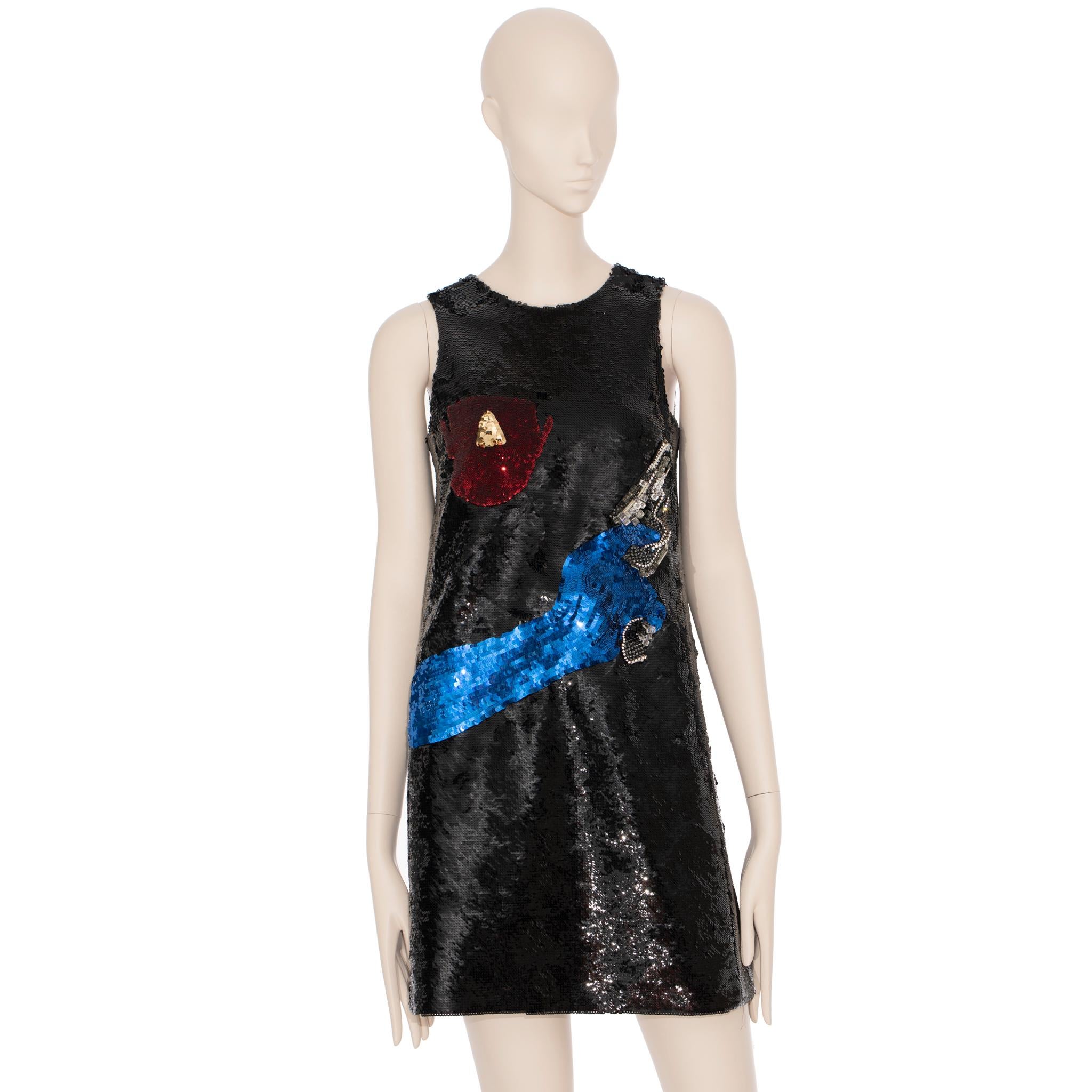 Saint Laurent X John Baldessari par Hedi Slimane - Robe courte à sequins, look n°13 en vente 5