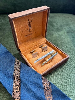 SAINT LAURENT “YSL” Art Deco Cufflinks & Tie Clip Pin 4 Piece Set Original Case.