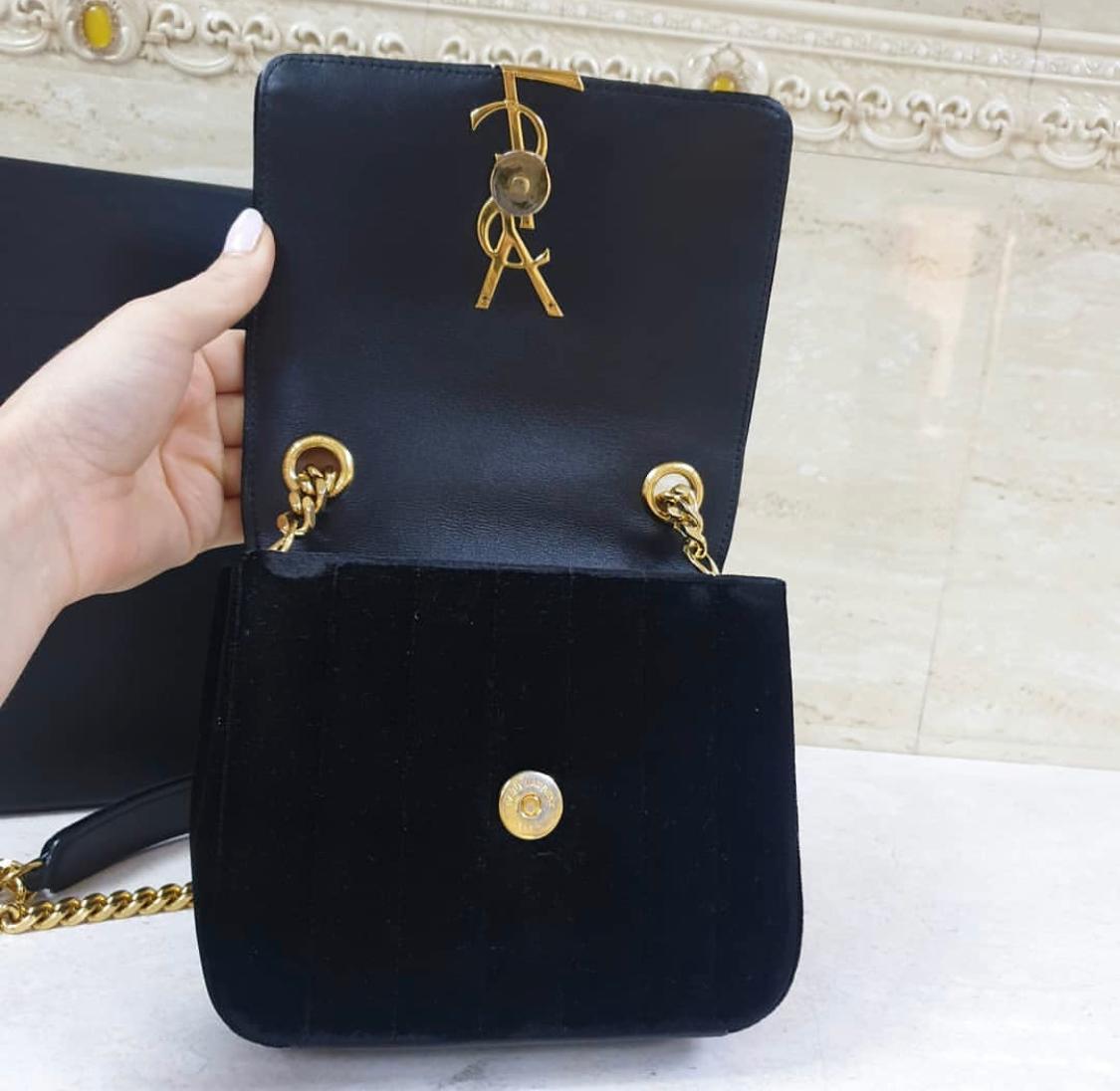 Saint Laurent YSL Vicky Small Black Velvet Monogram Matelasse Gold Crossbody Bag In Good Condition In Krakow, PL