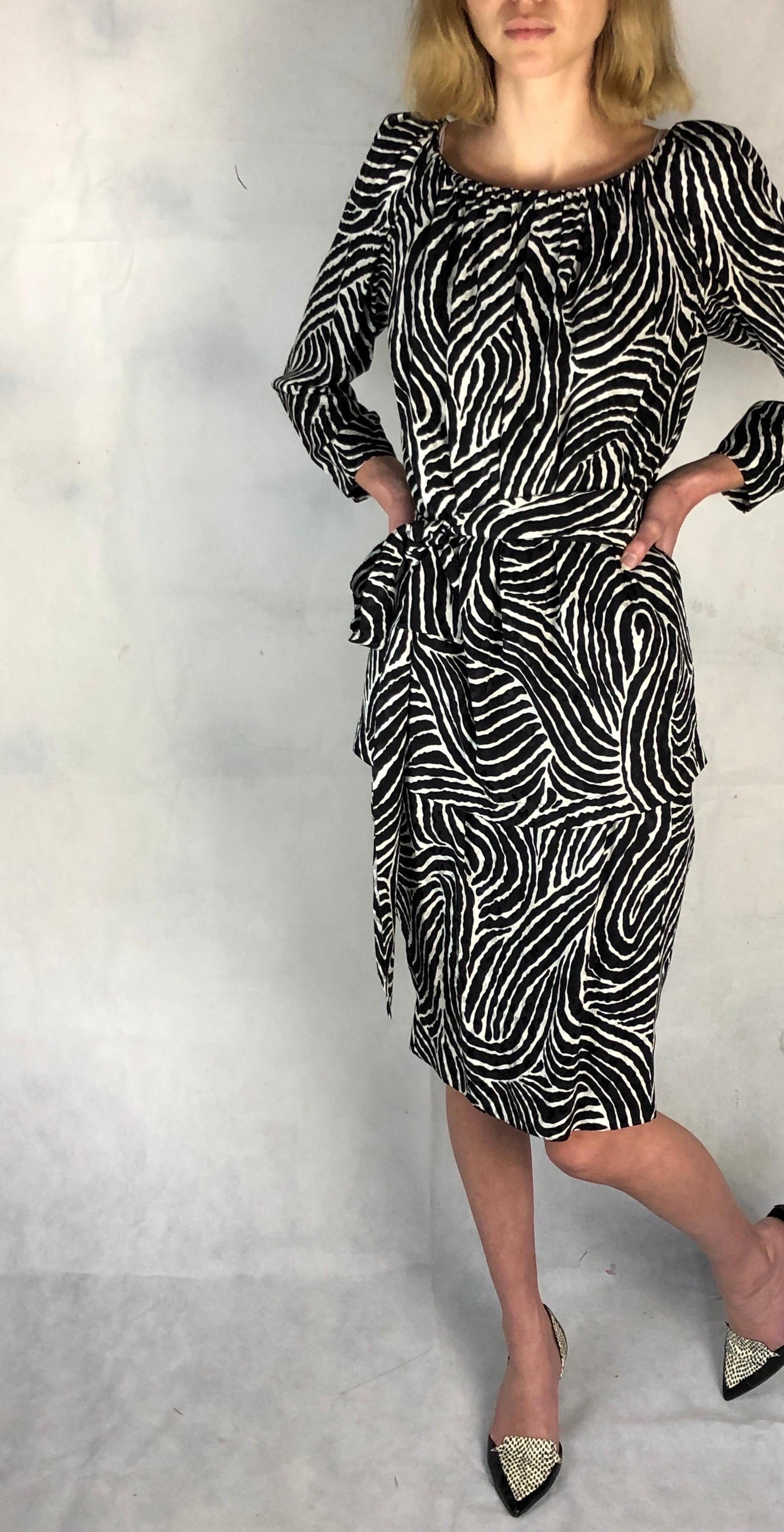Saint Laurent zebra print two pieces skirt silk ensemble, circa 1980 For Sale 7