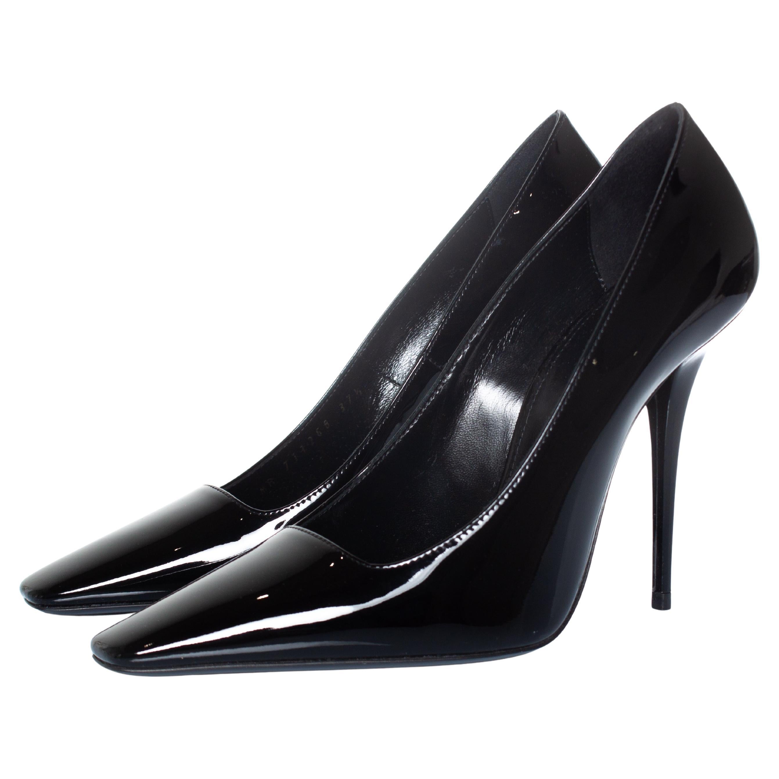Saint Laurent, Zoe pointues en vente
