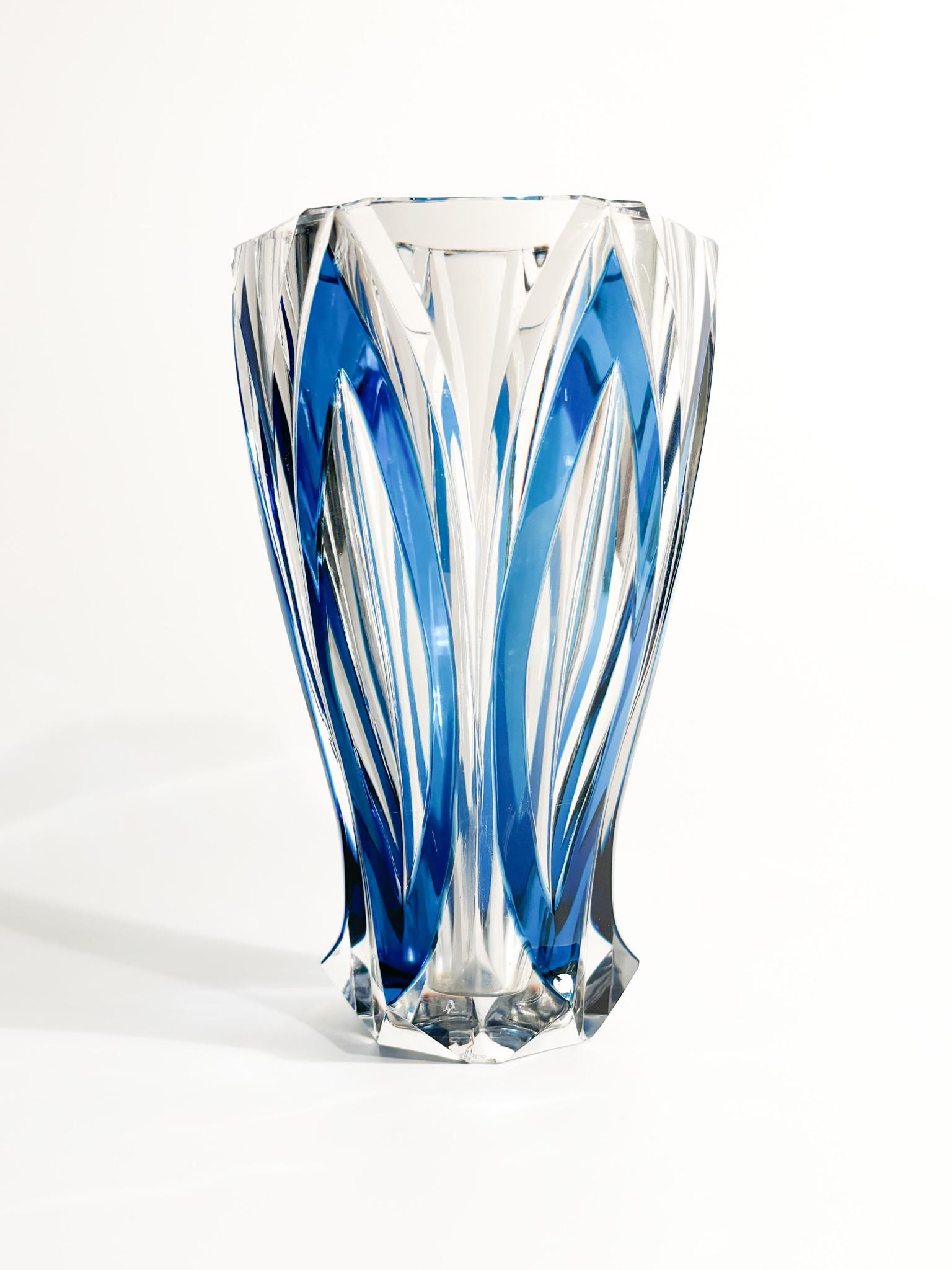 Vase français bleu en cristal de Saint-Louis des années 1940 en vente 3
