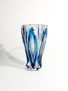 Vase français bleu en cristal de Saint-Louis des années 1940