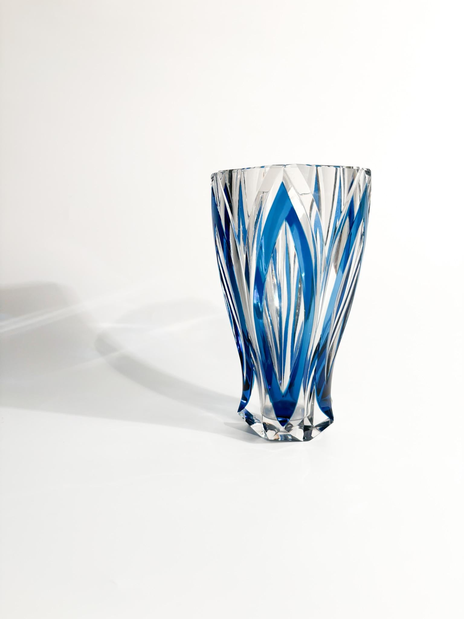 Art déco Vase français bleu en cristal de Saint-Louis des années 1940 en vente