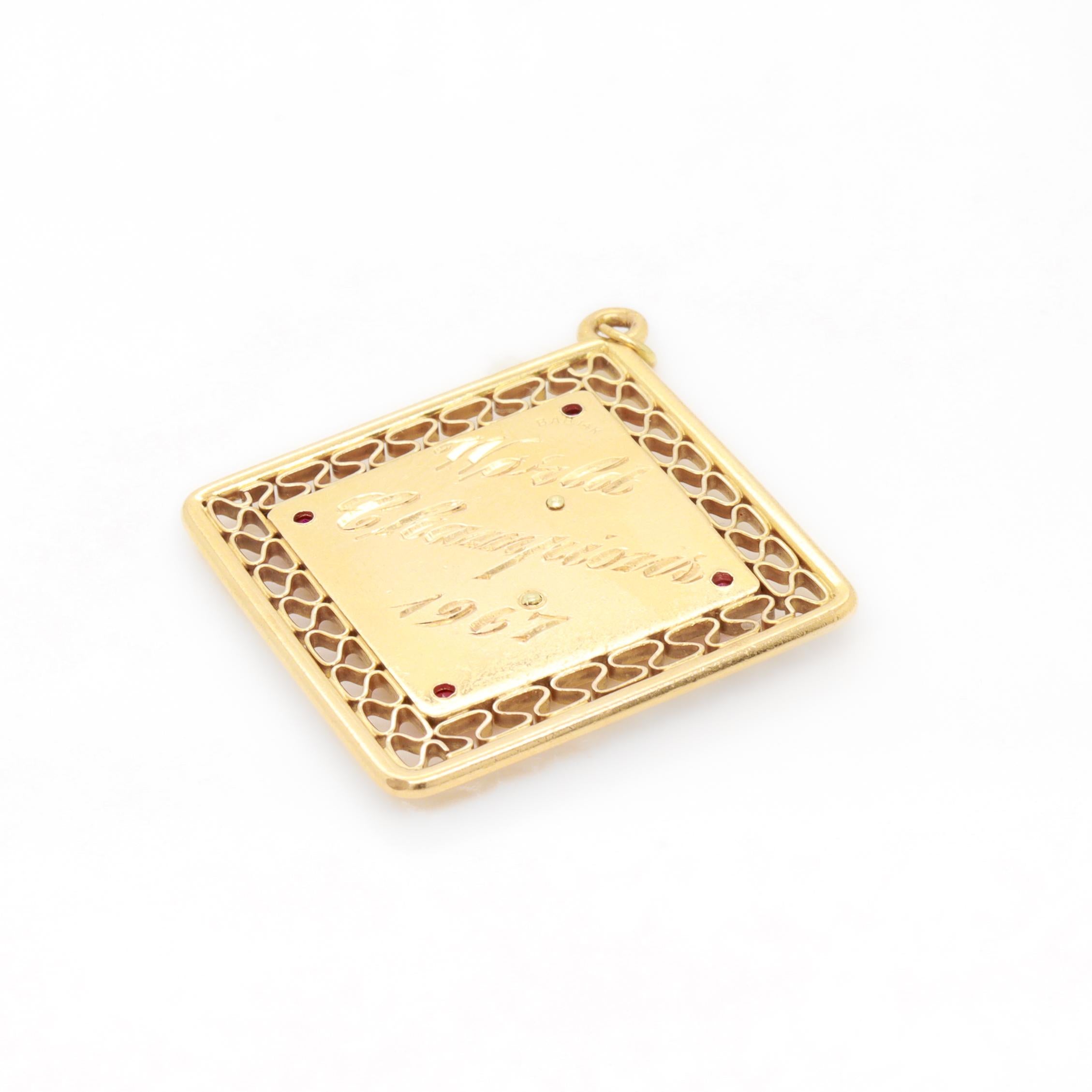 Saint Louis Cardinals Baseball World Series Charm en or, émail et rubis par Ballou en vente 5