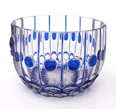 Bol Saint Louis bleu taillé en cristal clair avec Sulphide, vers 1910