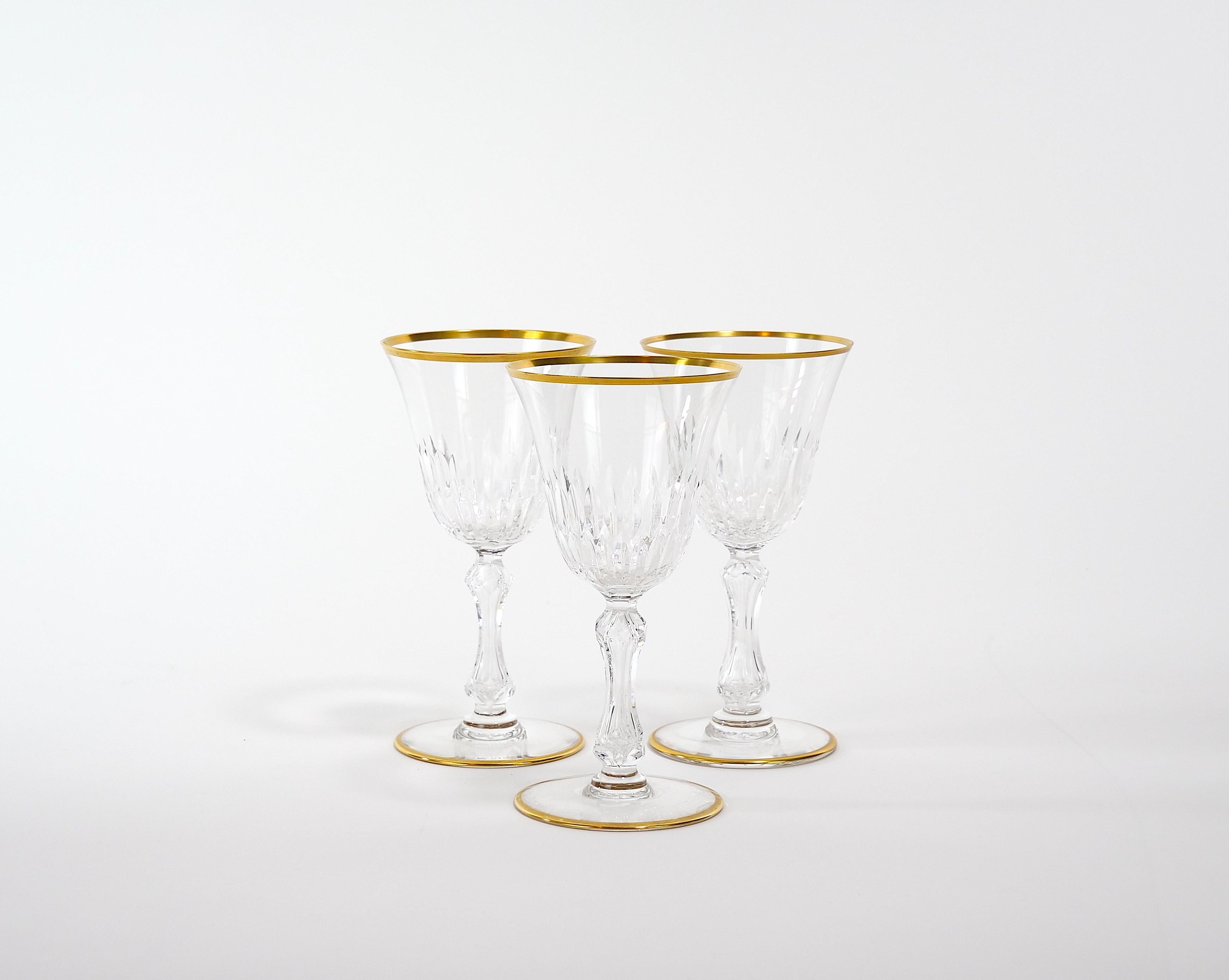 Saint Louis Crystal Gold Trim Tableware Service / 12 People In Good Condition For Sale In Tarry Town, NY