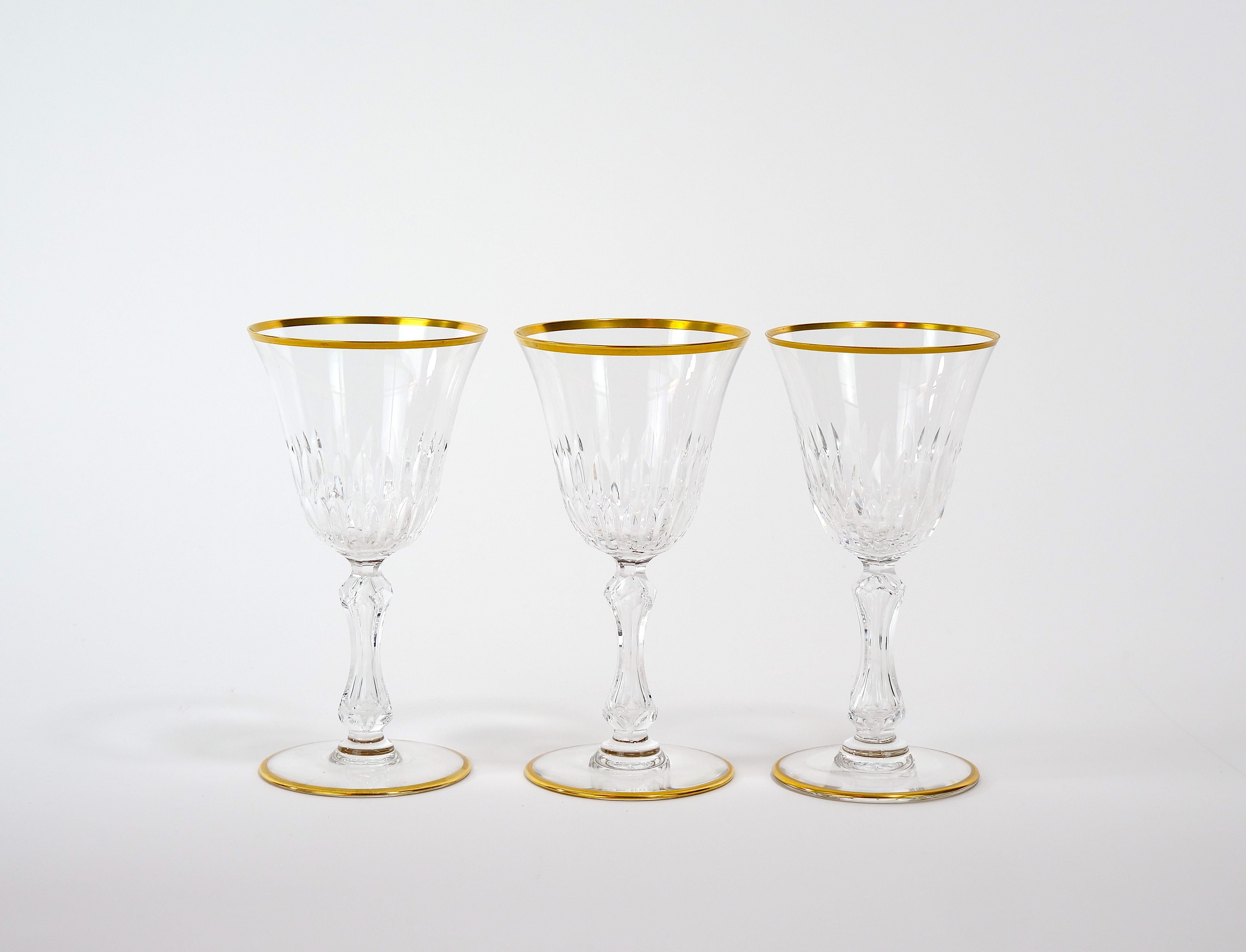 20th Century Saint Louis Crystal Gold Trim Tableware Service / 12 People For Sale