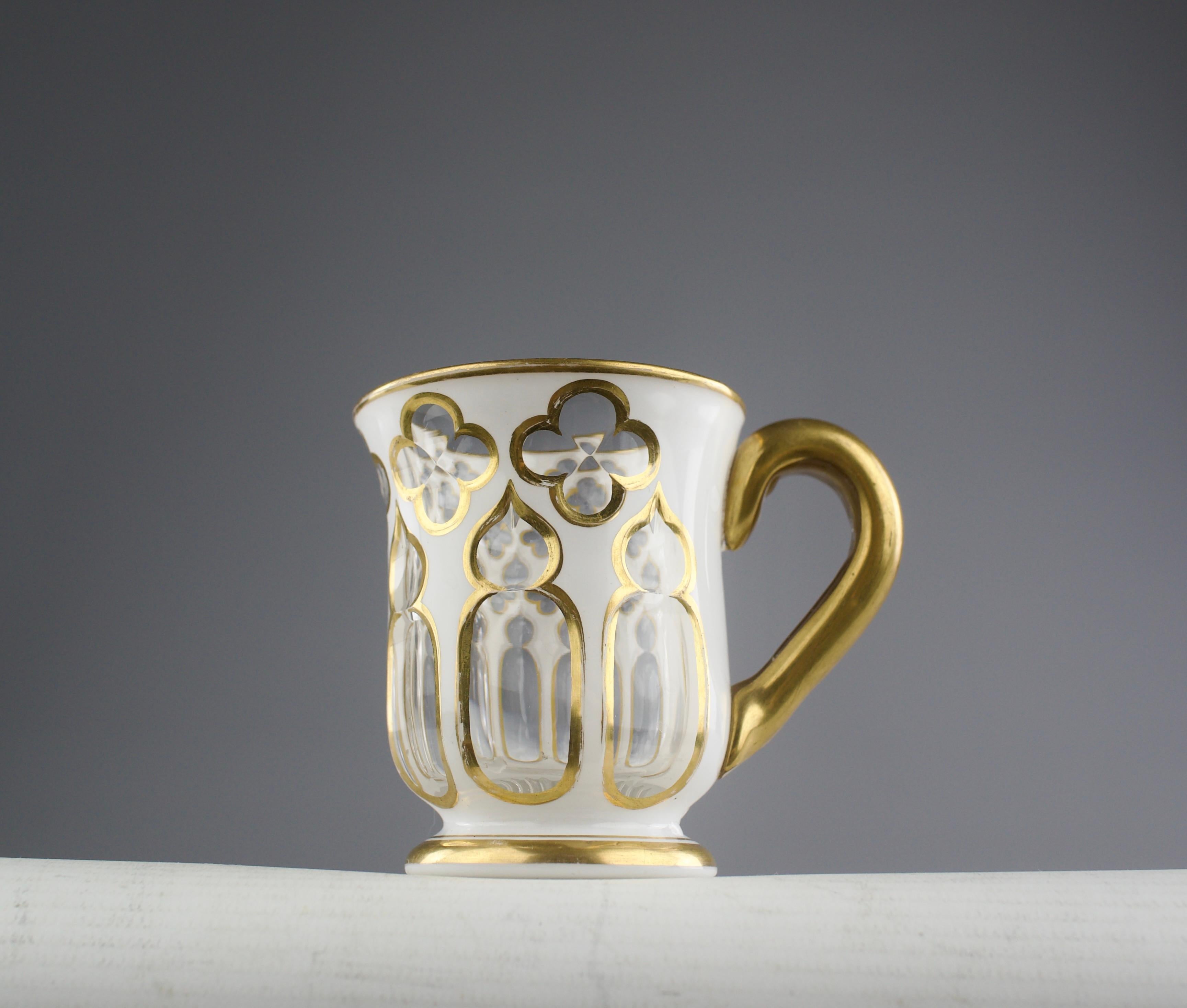 Saint-Louis, Kristall-Overlay-Couchtisch (12), Frankreich 1800er Jahre (19. Jahrhundert) im Angebot