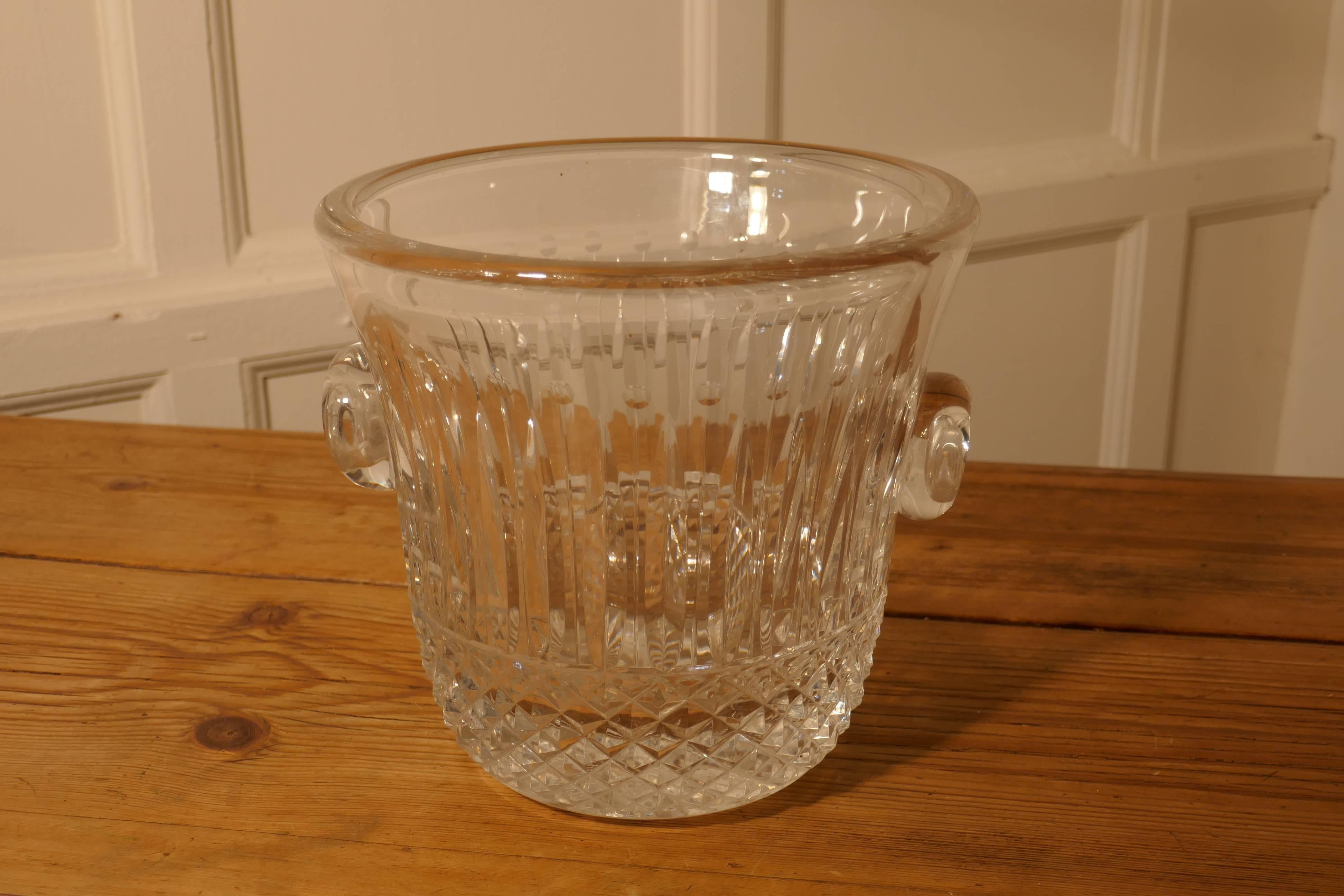 Saint-Louis Crystal Tommy Ice Bucket, Hand-Cut French Crystal Wine Cooler In Good Condition In Chillerton, Isle of Wight