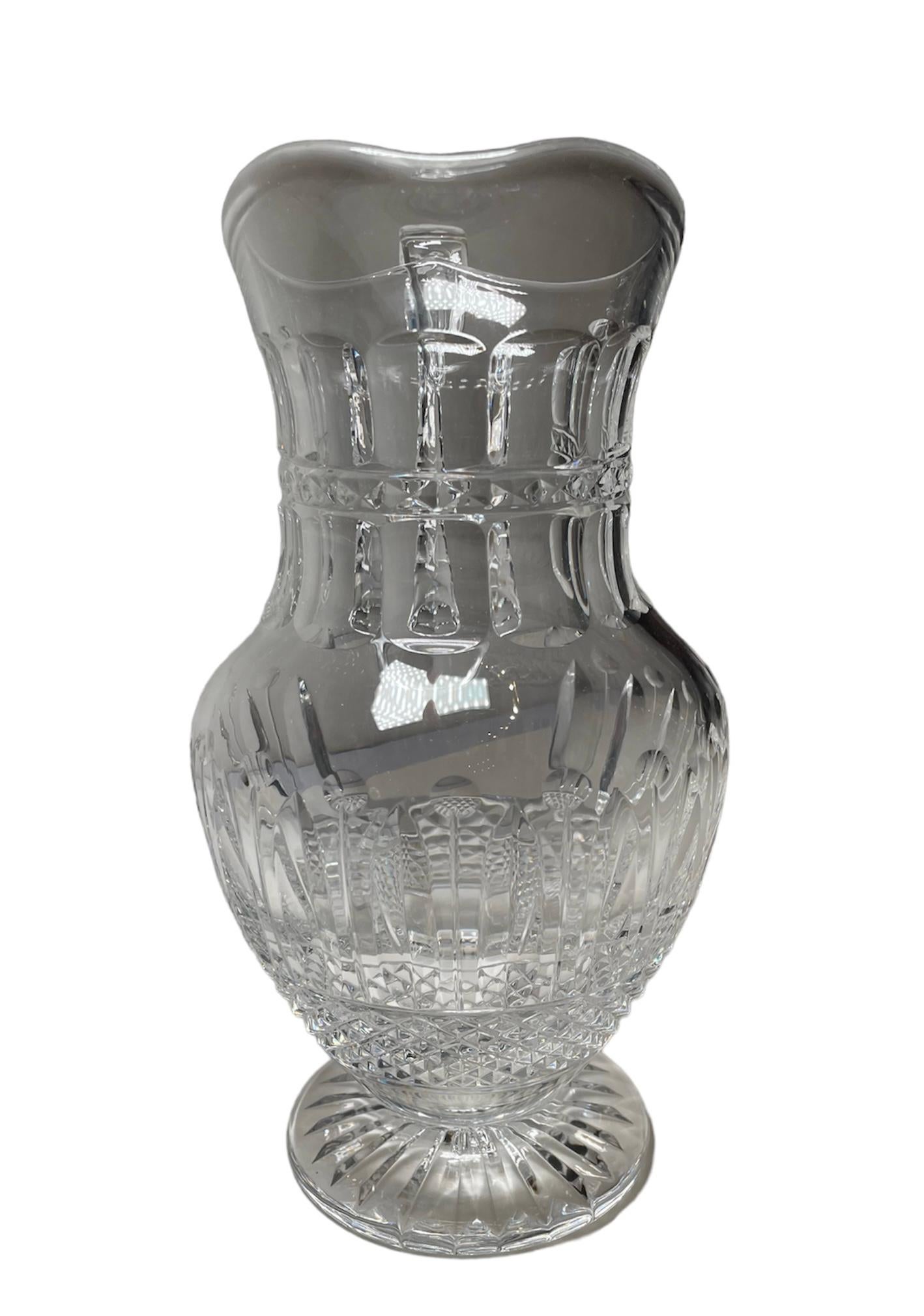 Saint Louis Crystal Water Jug In Good Condition For Sale In Guaynabo, PR
