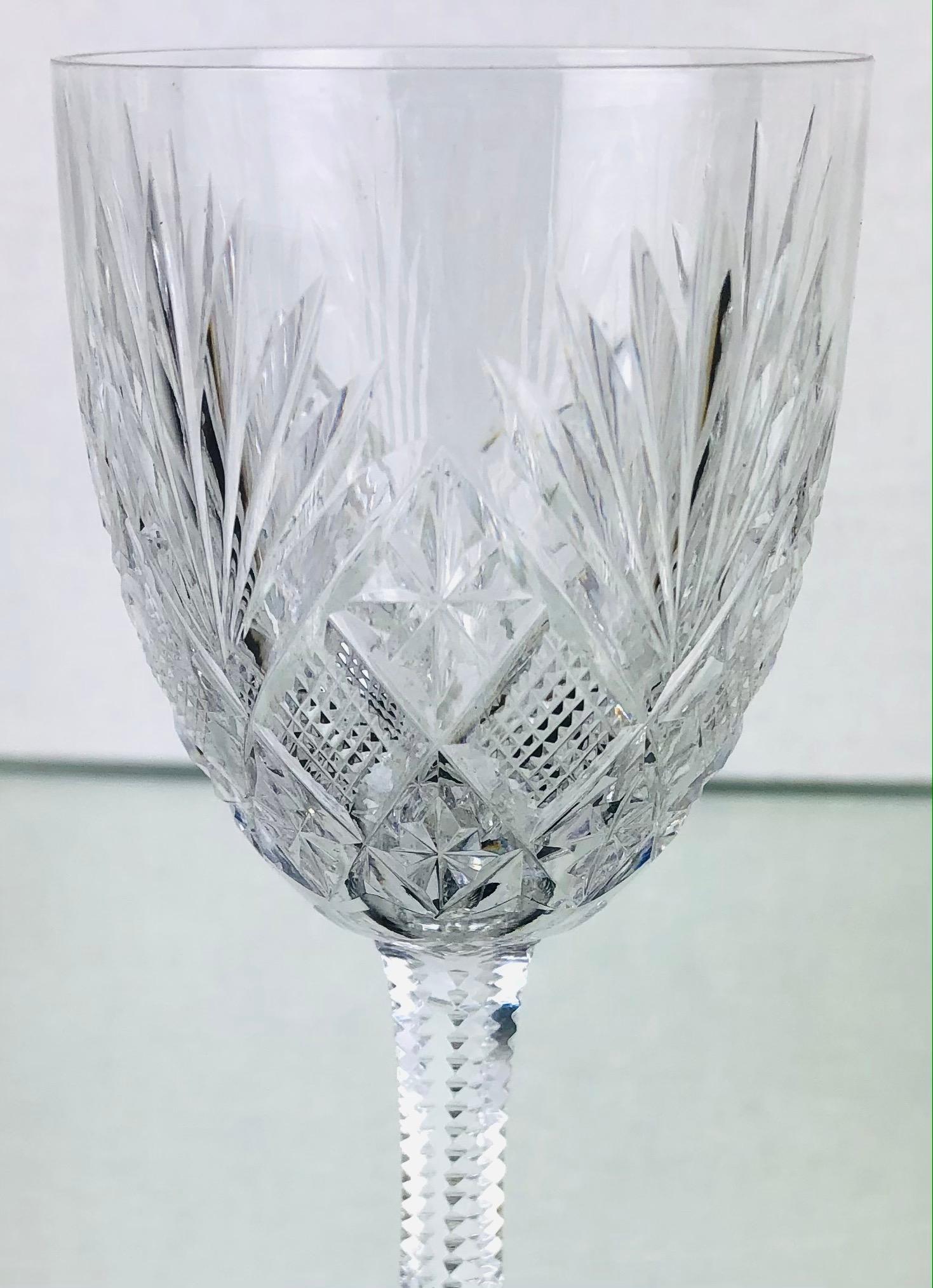 Set of 10 Rare Art Deco Era Saint Louis Crystal Wine Glasses Gavarni Model In Good Condition In Miami, FL