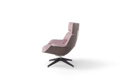 Saint Luc 'Coach 2' Lounge Chair in Pink Leather with Headrest by J.M. Massaud