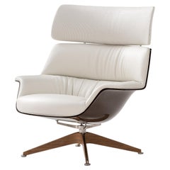 Saint Luc 'Coach 2' Lounge Chair in White Leather with Headrest by J.M. Massaud