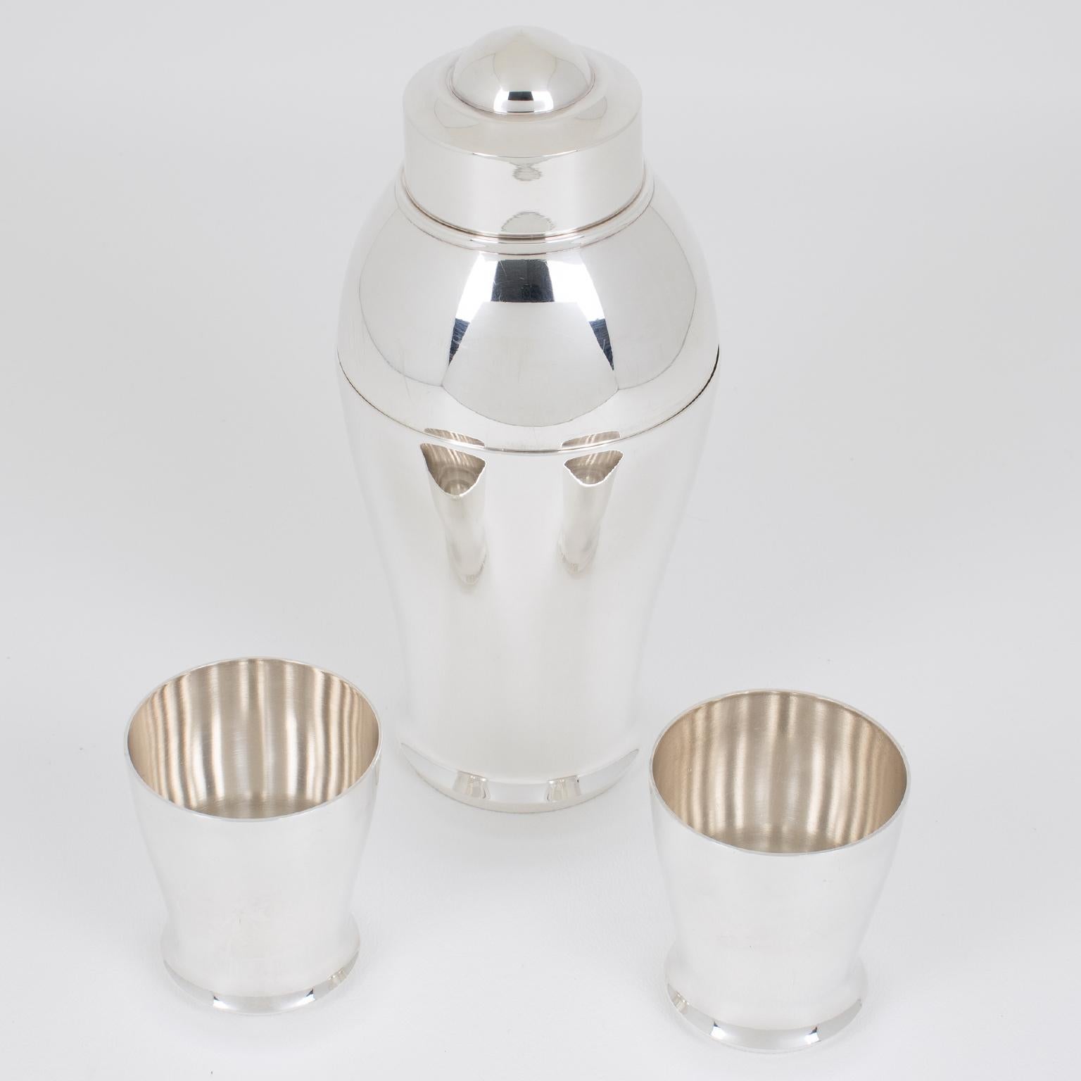 Coctelera y copas de un solo trago en plata Art Déco Saint Medard Art Decó en venta