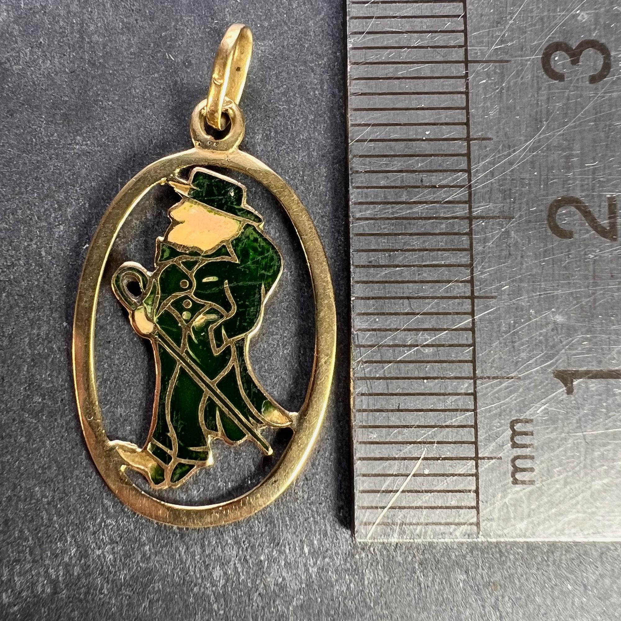 Pendentif en or jaune 18K avec breloque Saint Patrick Ireland Green Man Enamel en vente 5