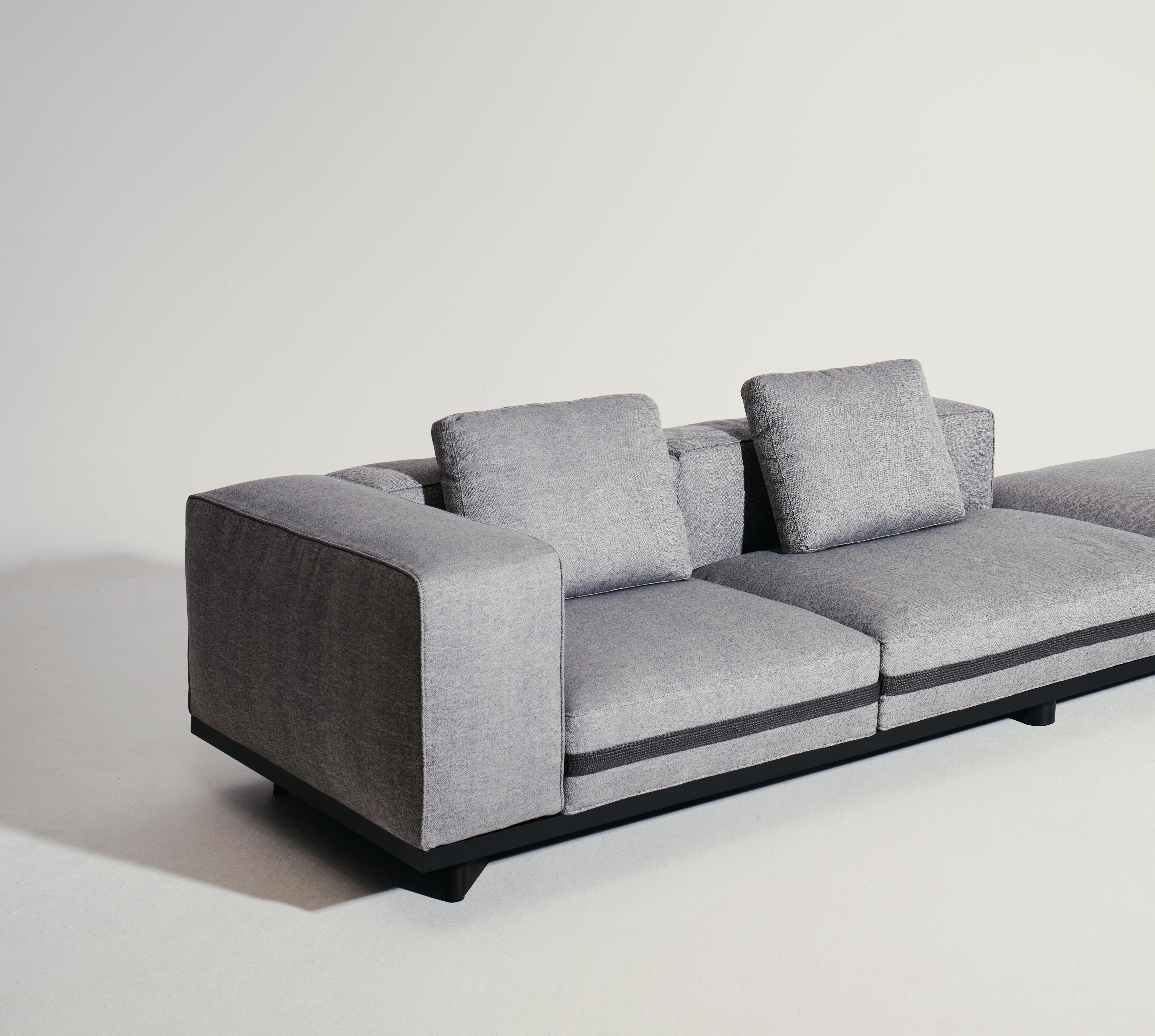 Modern Saint-Rémy Sofa by Luca Nichetto