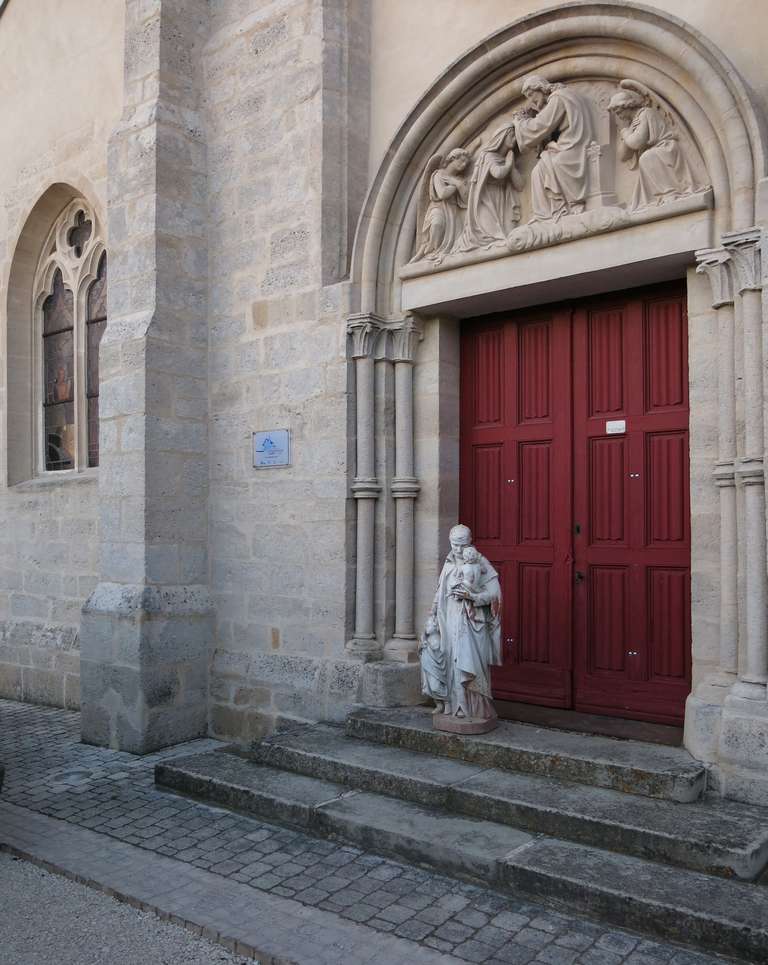 Statua Vincent de Paul in terracotta XX secolo in vendita 2