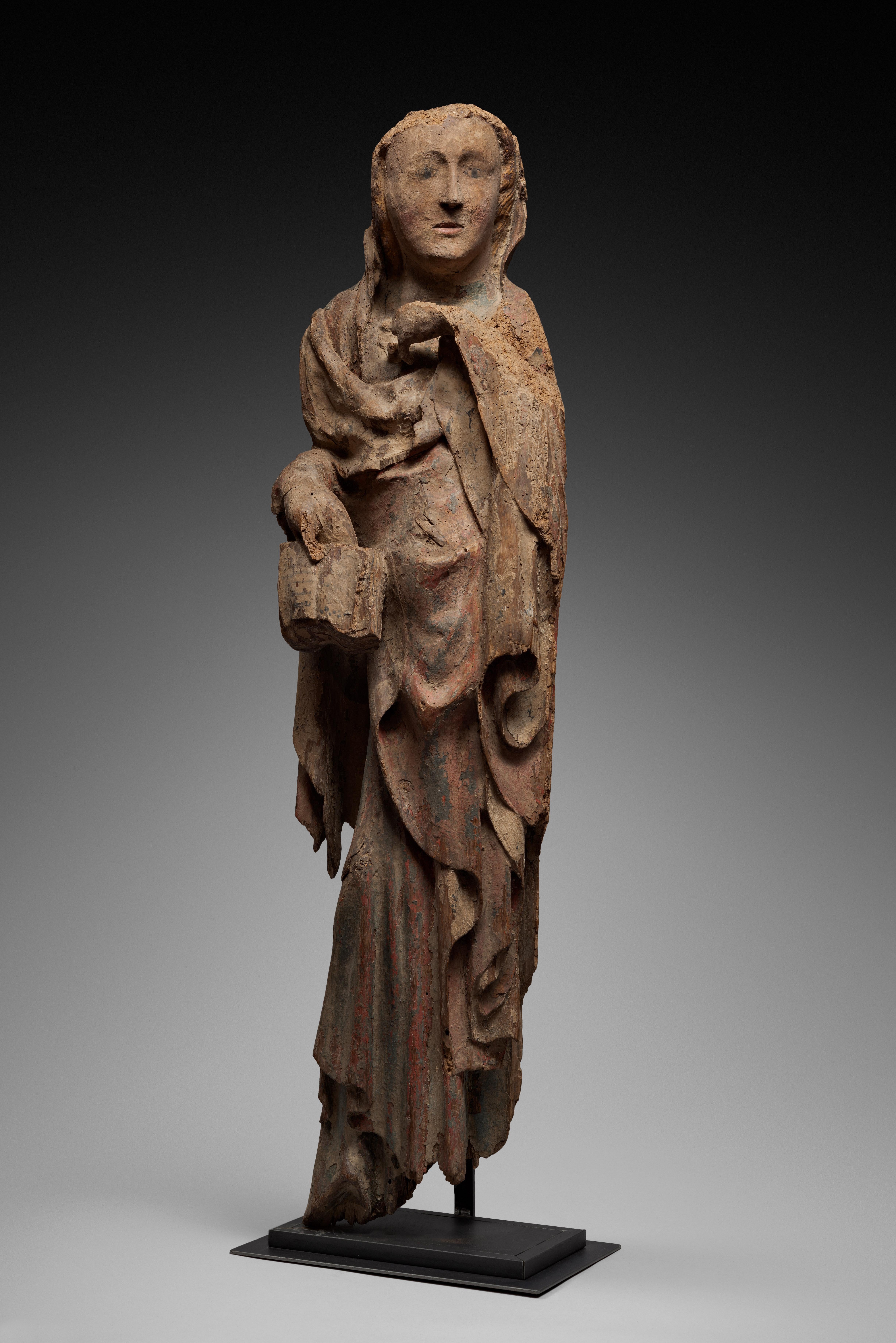 Italian Saint Woman in polychrome carved wood For Sale