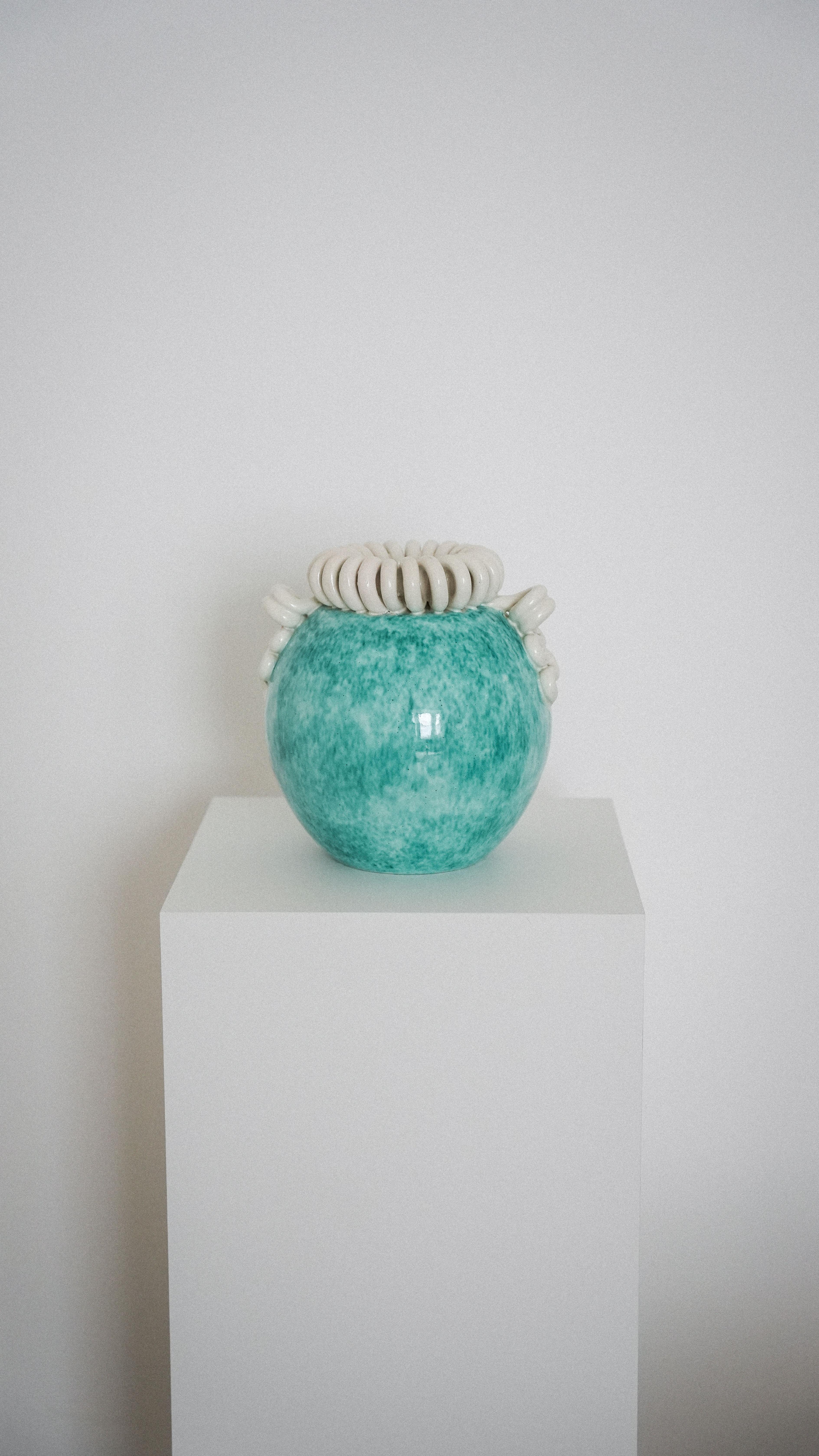 Sainte Radegonde-Vase, ca. 1920er-Jahre (Art déco) im Angebot