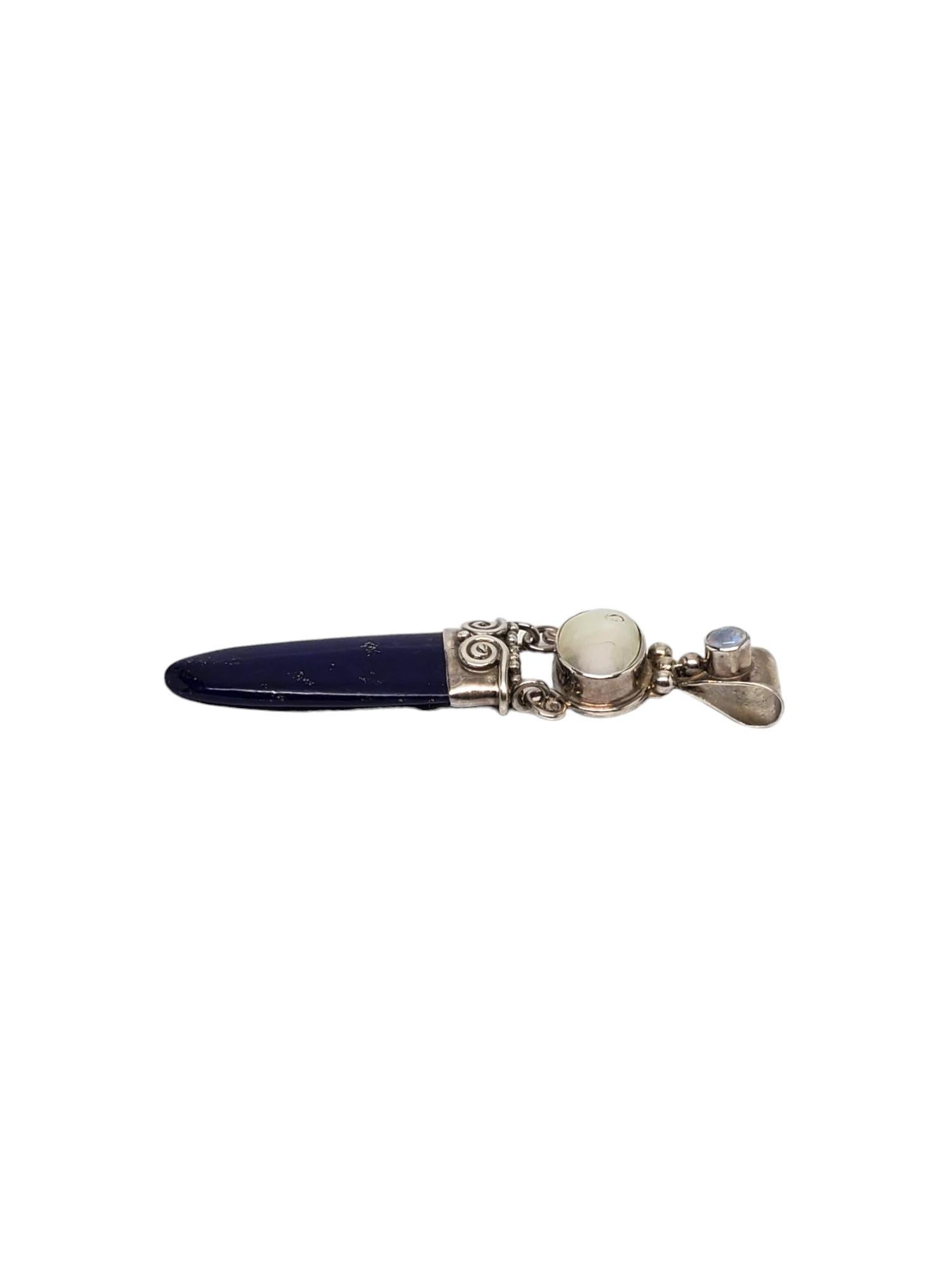 SAJEN Sterling Silver Lapis Lazuli Sword Pendant

This unique SAJEN pendant is meticulously set in sterling silver with lapis lazuli point (28.60 mm x 10.26 mm) 

Size: 2.5 in. x 0.6 in.

Stamp: SAJEN 925

Weight: 4.8 dwt / 7.5 gr.

*Chain not