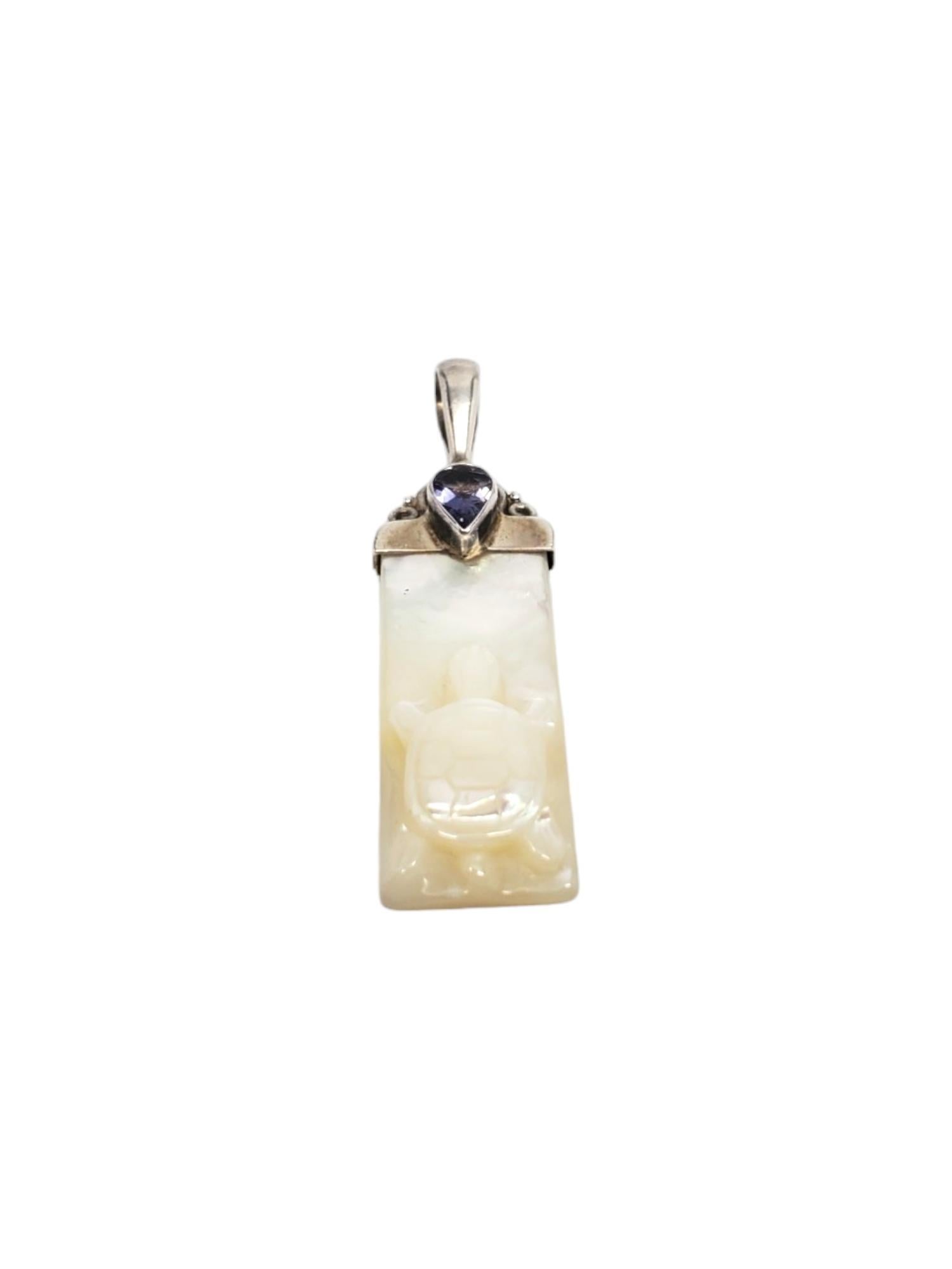 SAJEN Sterling Silver Mother Of Pearl Amethyst Turtle Pendant-

This lovely amethyst mother of pearl pendant (6.08 mm x 4.5 mm) with carved turtle is set in classic sterling silver.

Size: 2 in. x 0.5 in.

Stamp: SAJEN 925

Weight: 4.3 dwt / 6.7