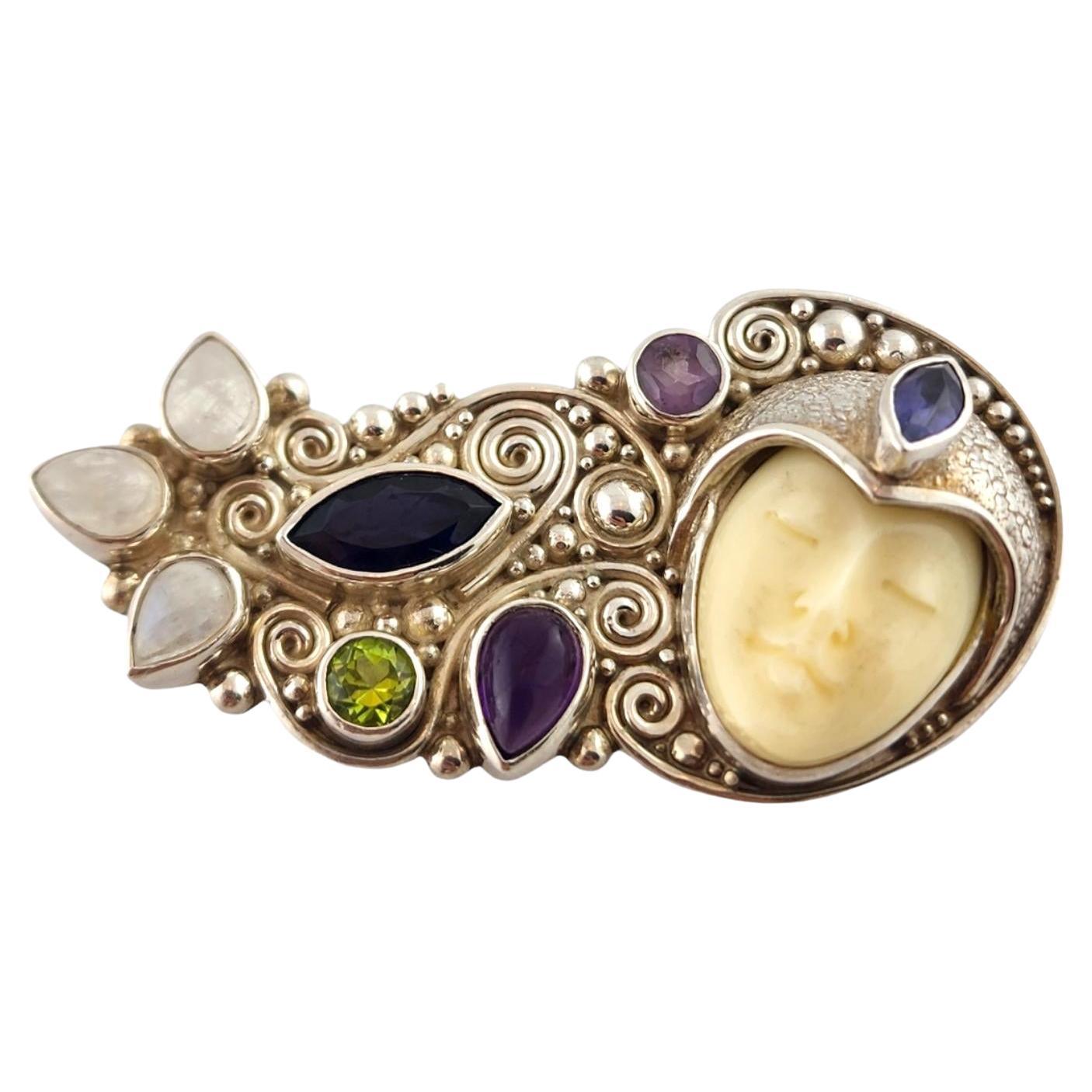SAJEN Broche déesse sculptée en argent sterling et pierres précieuses multicolores n° 17562