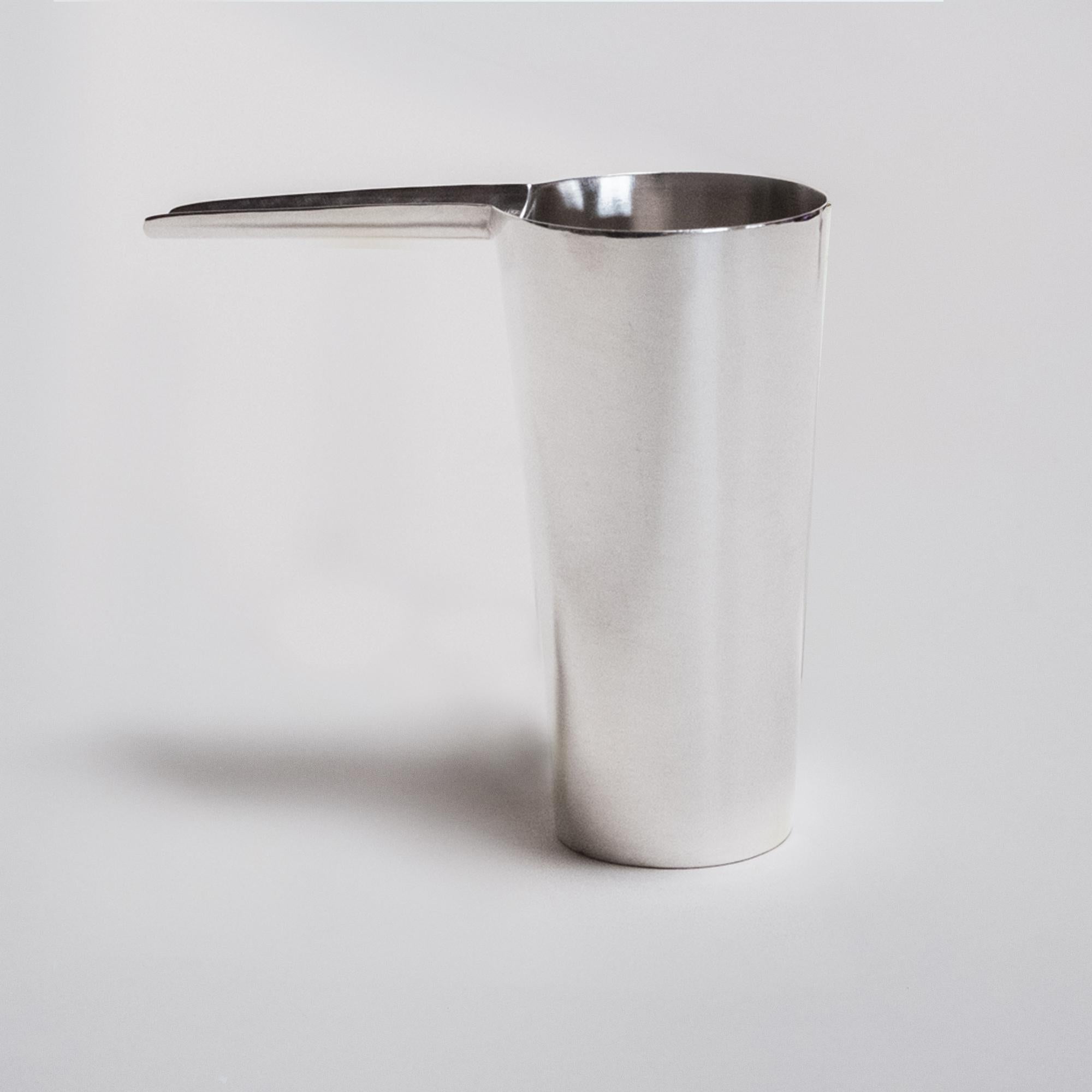 Sake Tampo, 3er-Set Silberbecher von UM Studio (21. Jahrhundert und zeitgenössisch) im Angebot