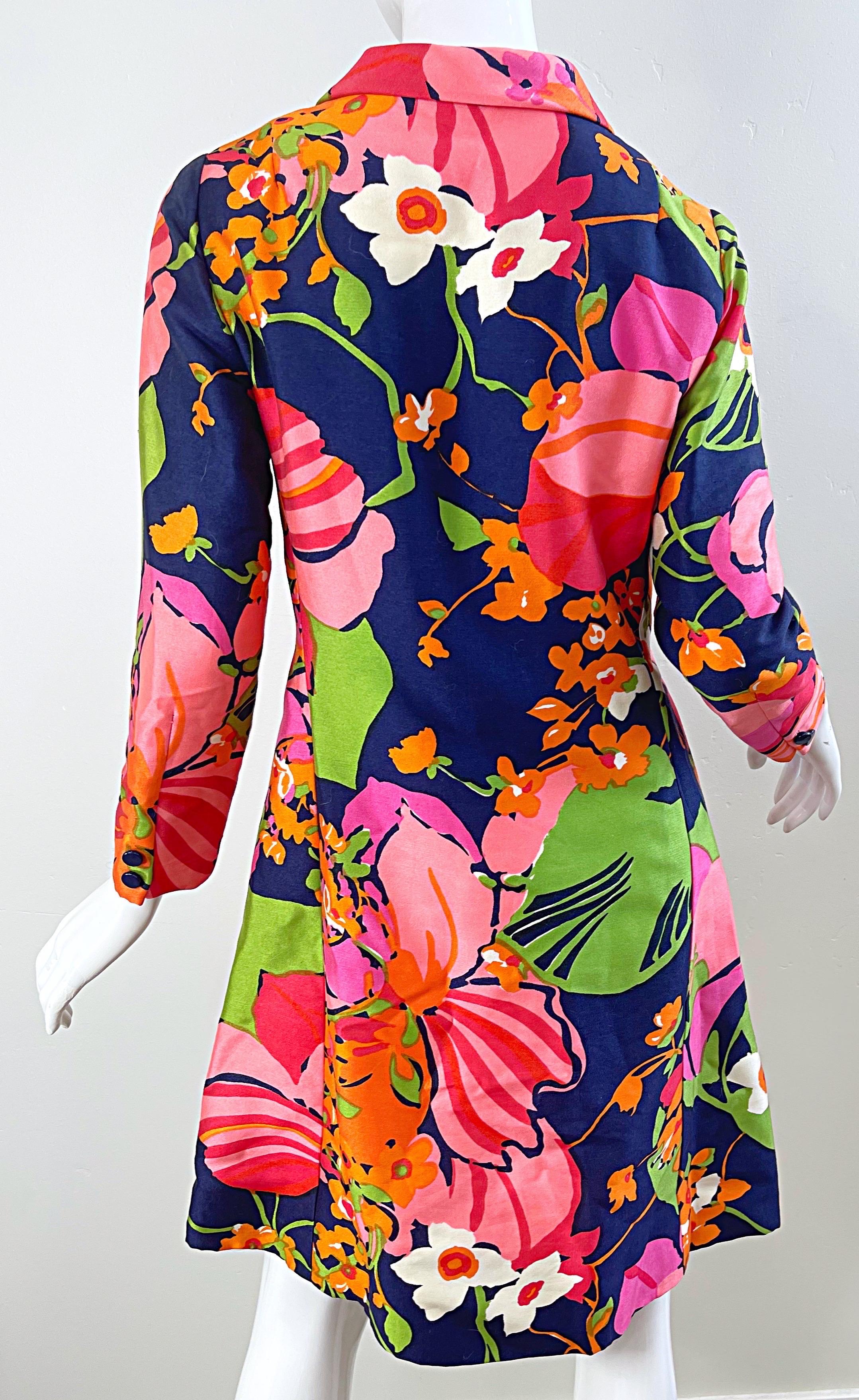 Women's Saks 5th Avenue 1960s Mod Retro Abstract Flower Print Vintage 60s Silk Dress