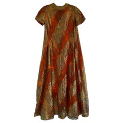 Saks Fifth Ave B Cohen - Caftan vintage en soie mélangée métallisée, années 1960
