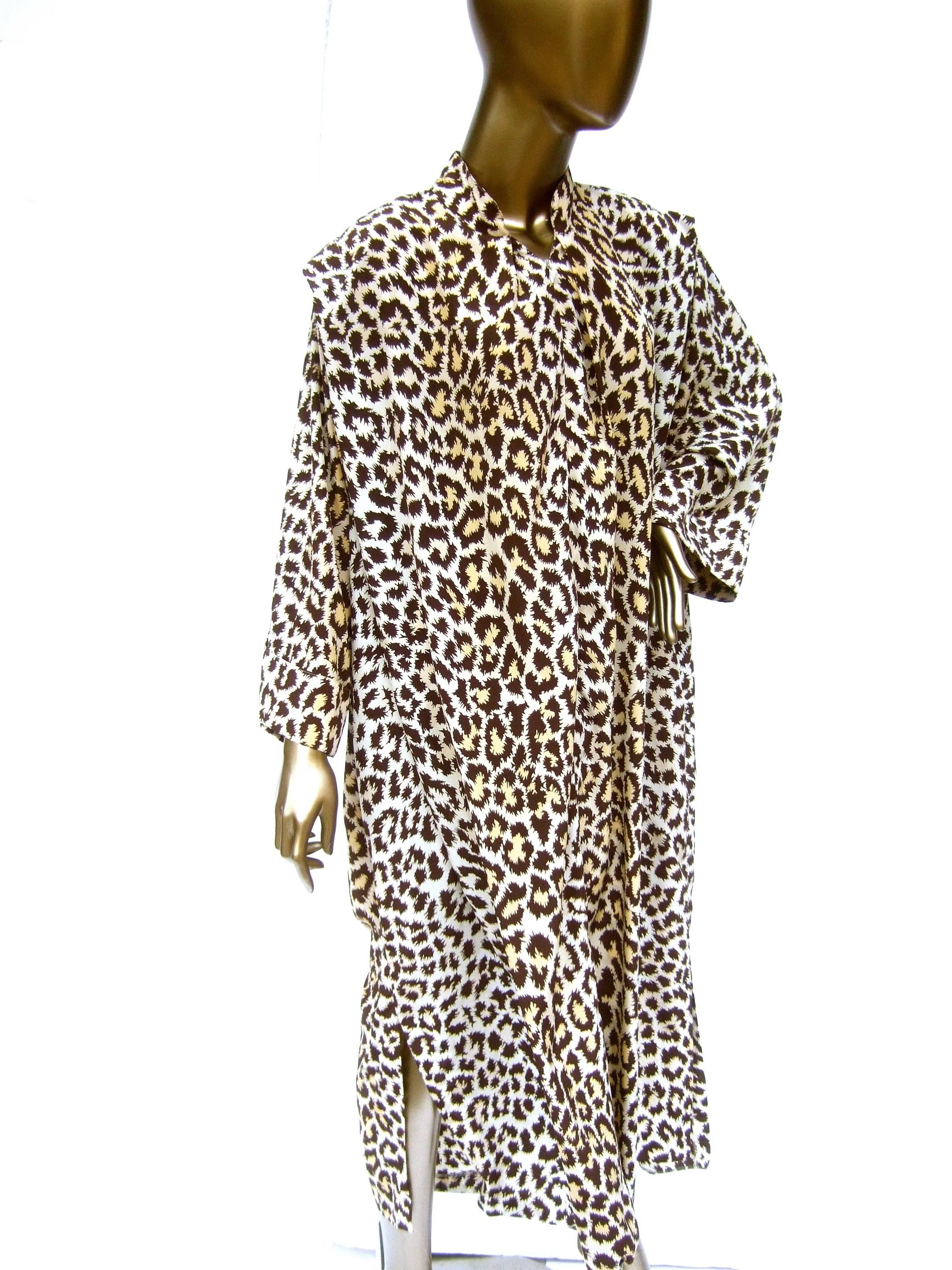Saks Fifth Avenue Animal Print Lounge Gown for Mollie Parnis circa 1970s 6
